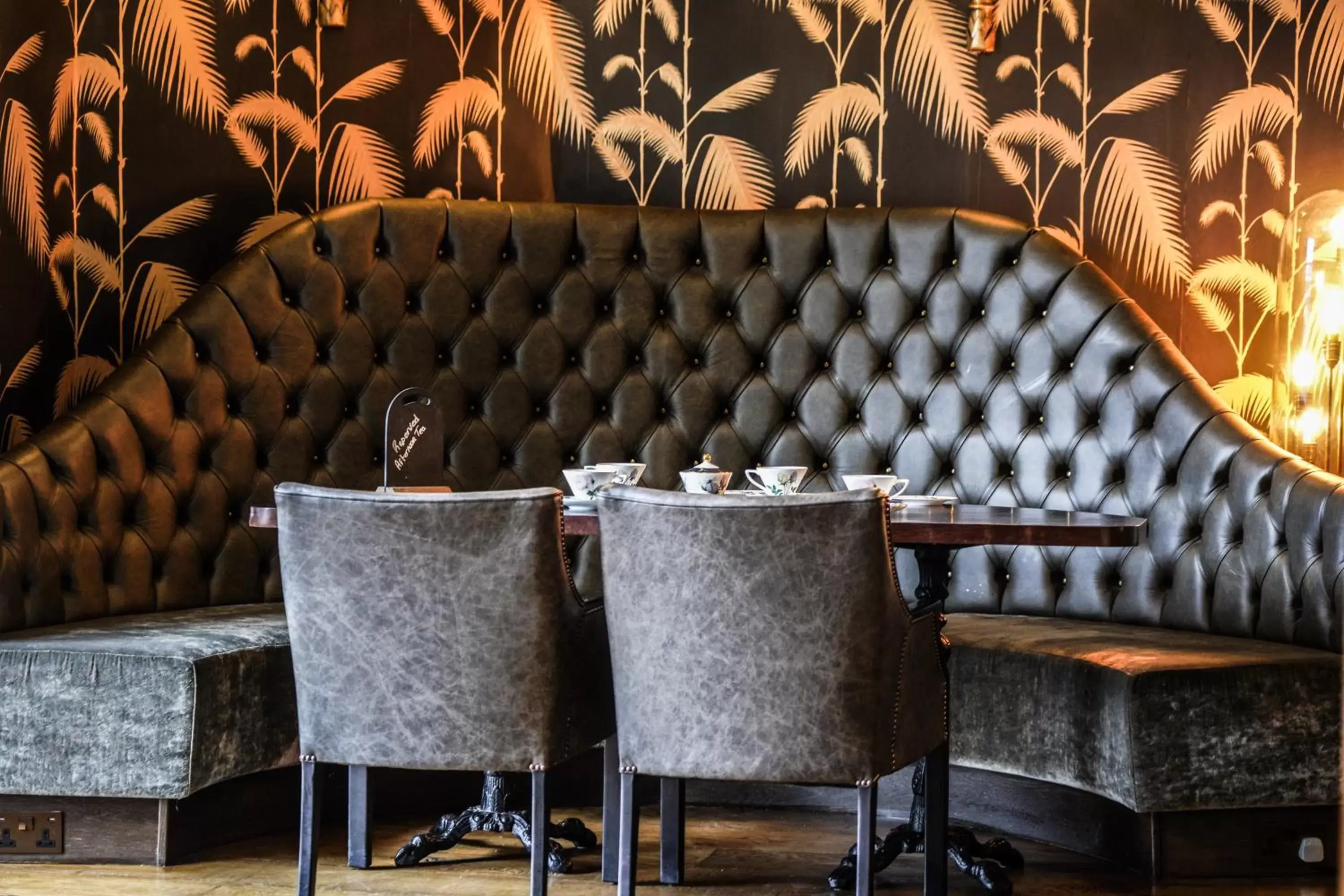 Lounge or bar, Seating Area in Hardwick Hall Hotel