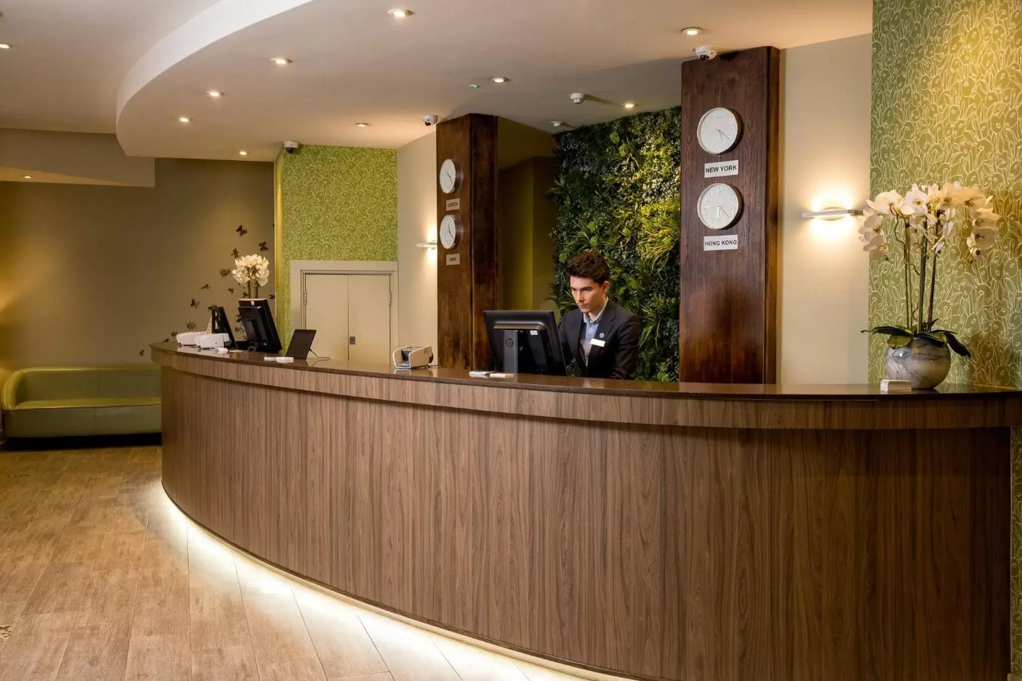 Lobby or reception, Lobby/Reception in Bedford Hotel