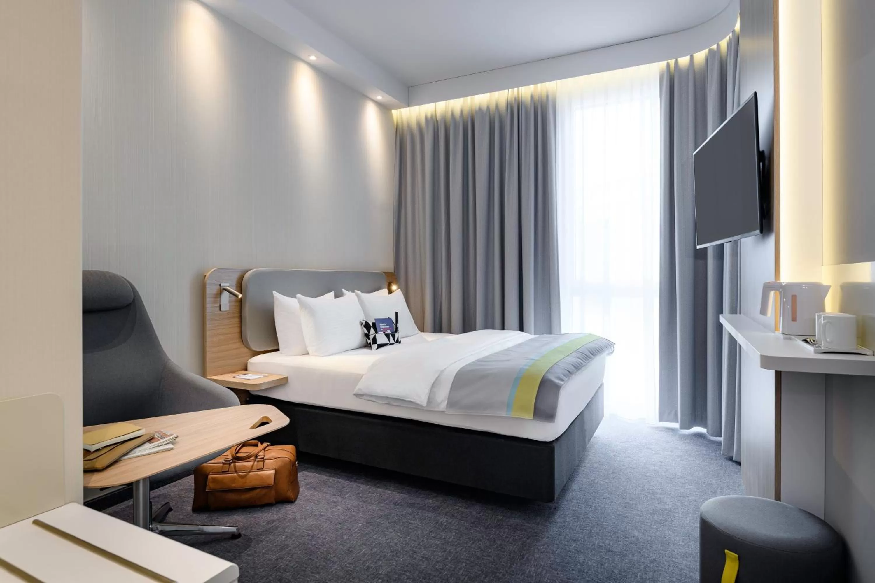 Photo of the whole room, Bed in Holiday Inn Express - Regensburg by IHG