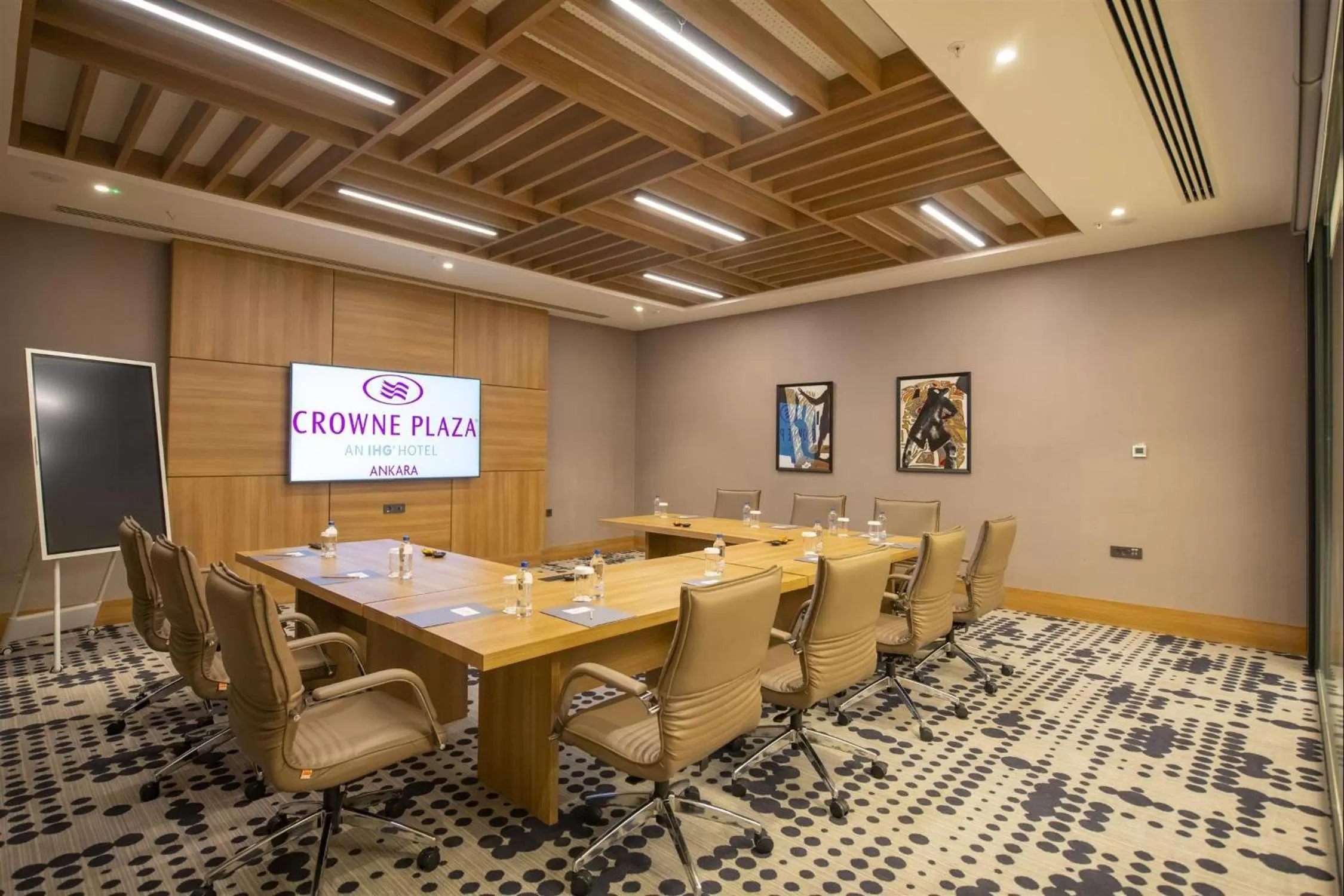 Meeting/conference room in Crowne Plaza Ankara by IHG