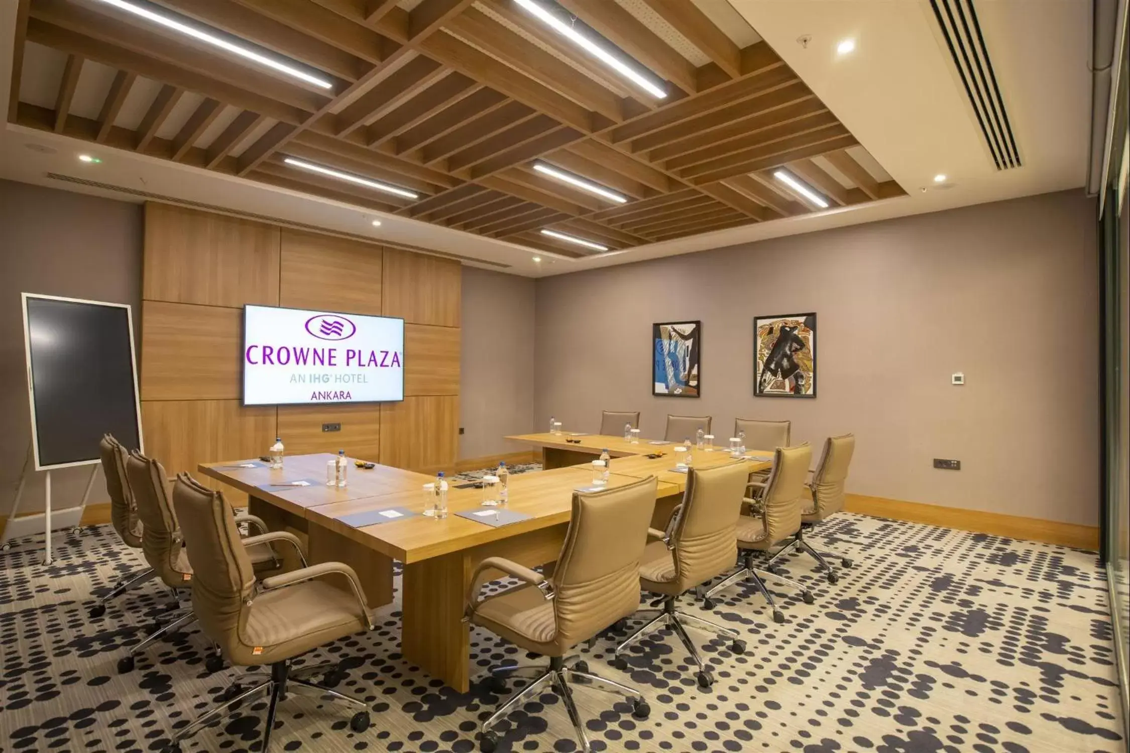 Meeting/conference room in Crowne Plaza Ankara, an IHG Hotel