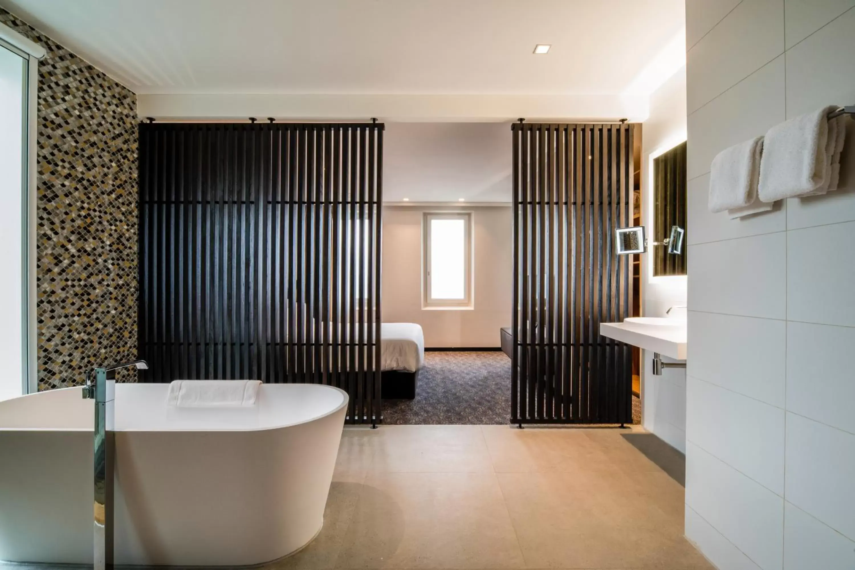 Bathroom in Radisson Hotel & Suites Amsterdam South
