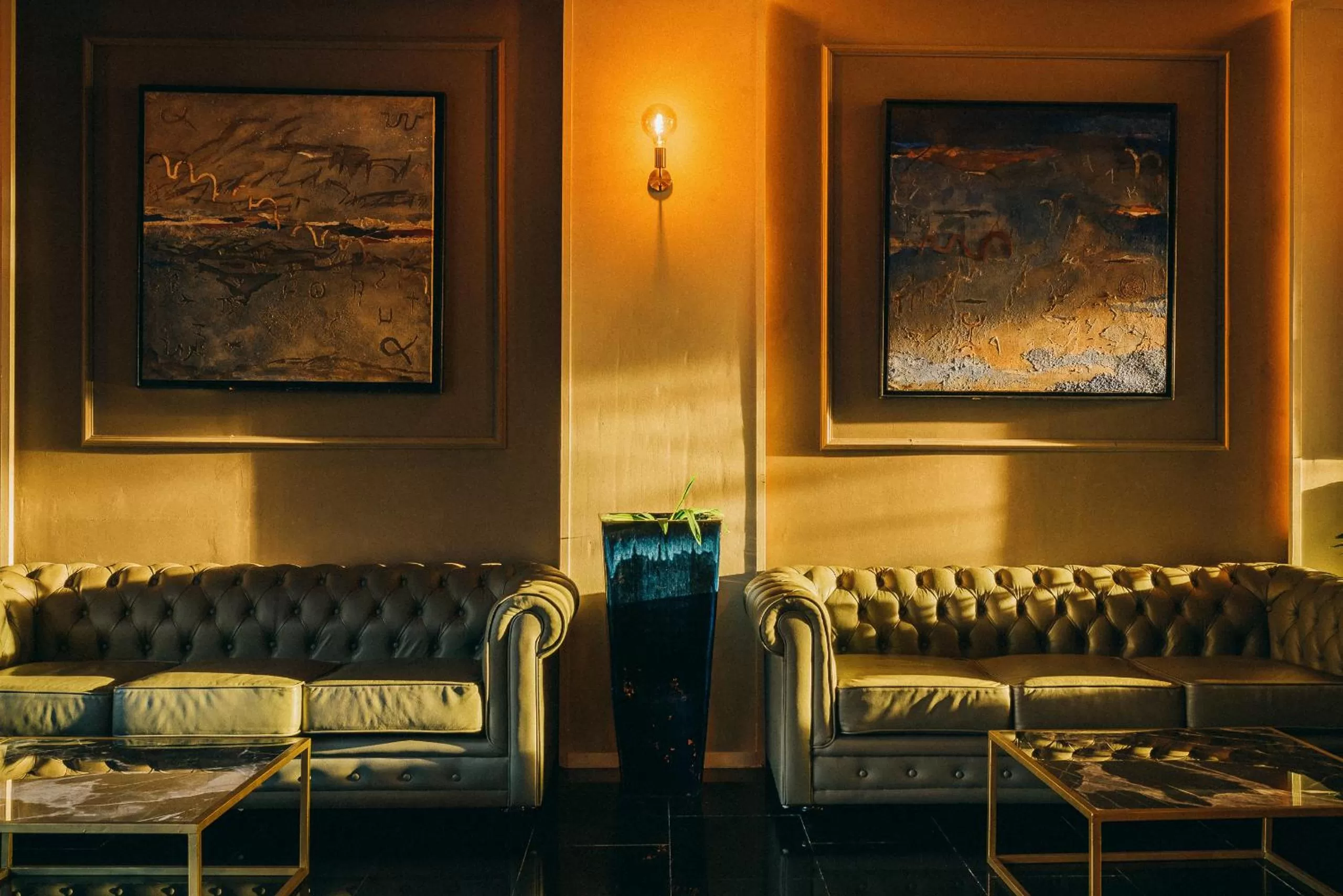 Communal lounge/ TV room in Eurohotel Diagonal Port