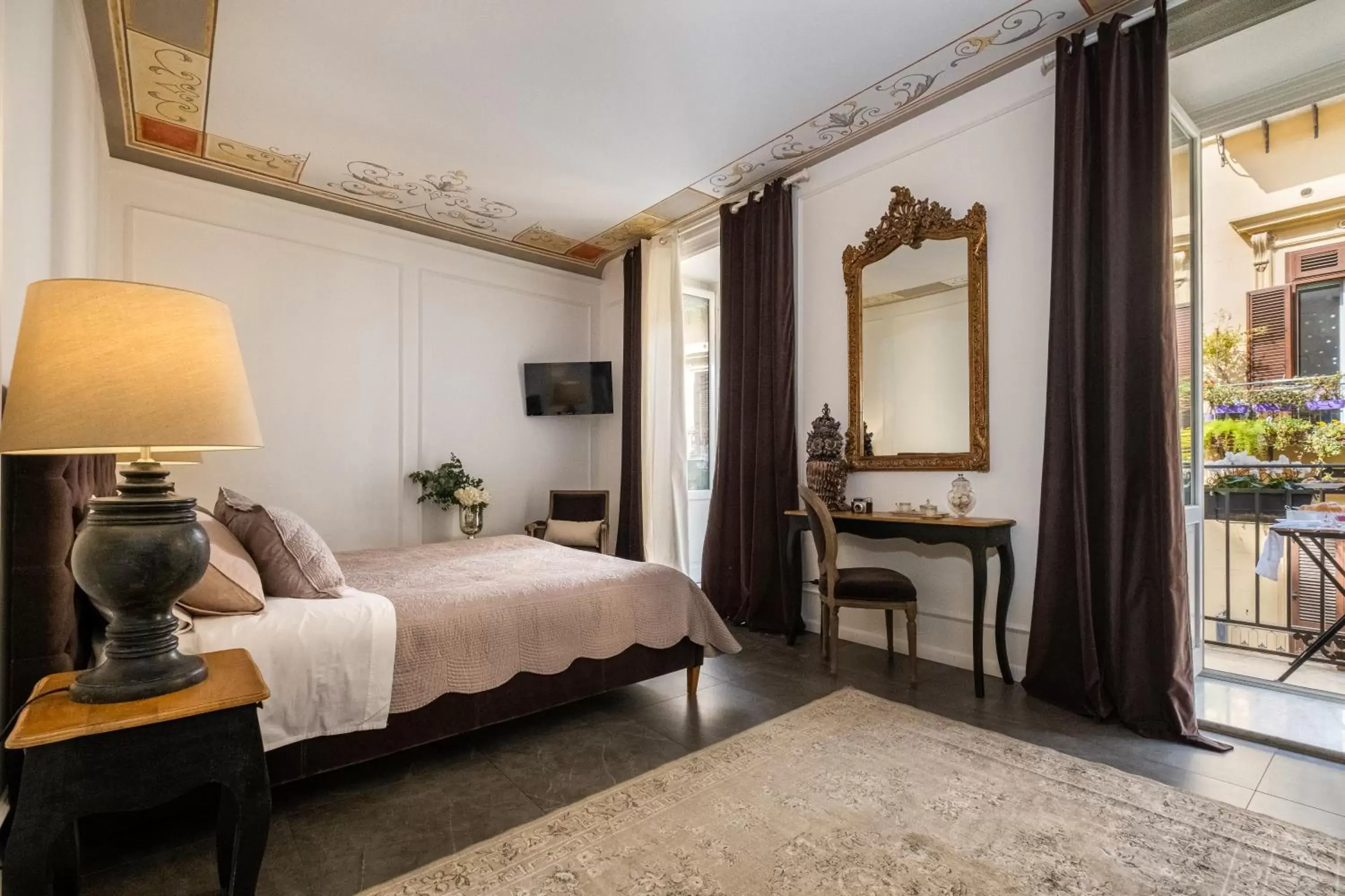 Bed in Palazzo Natoli Boutique Hotel