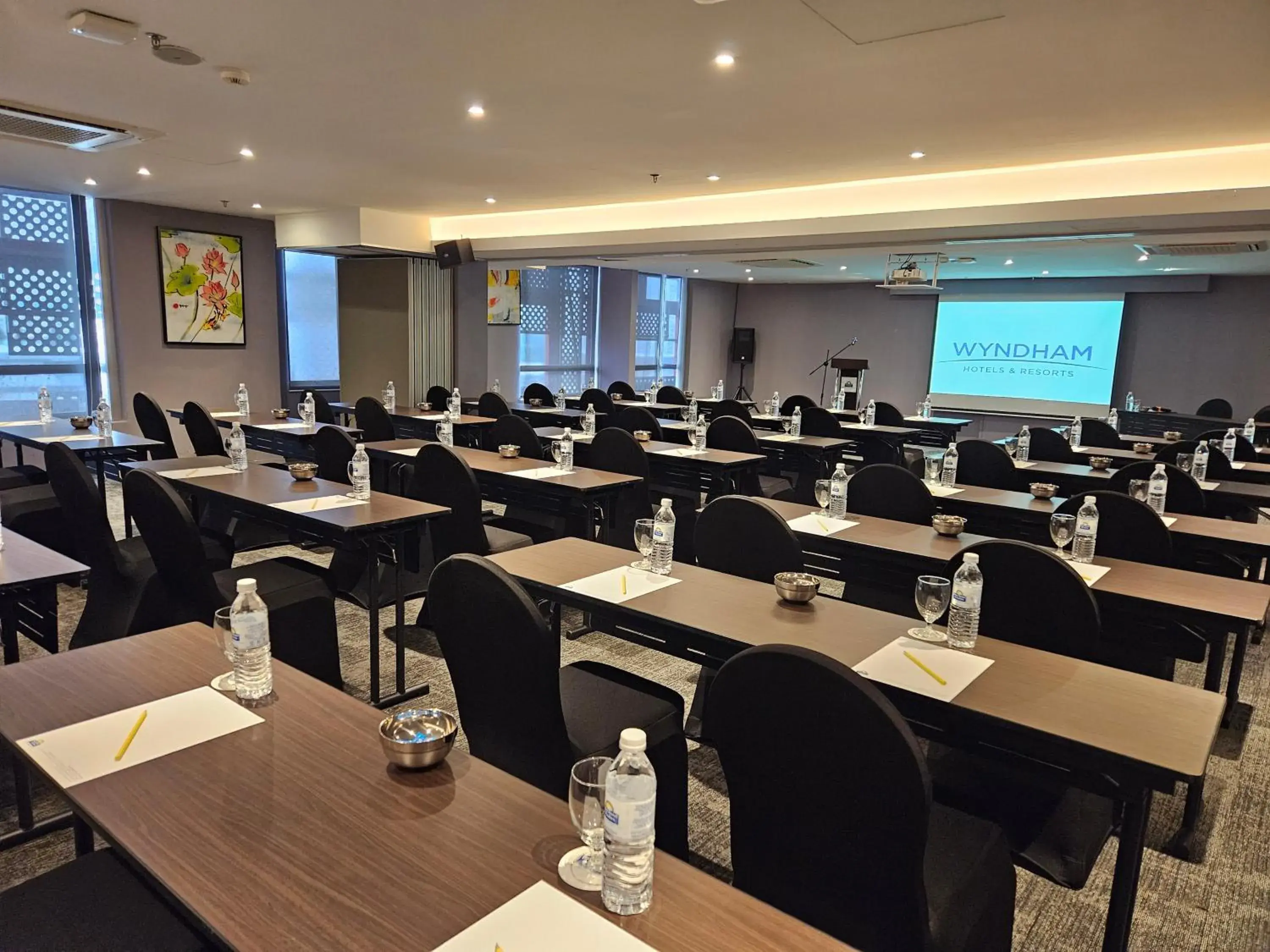 Meeting/conference room in Days Hotel & Suites by Wyndham Fraser Business Park KL