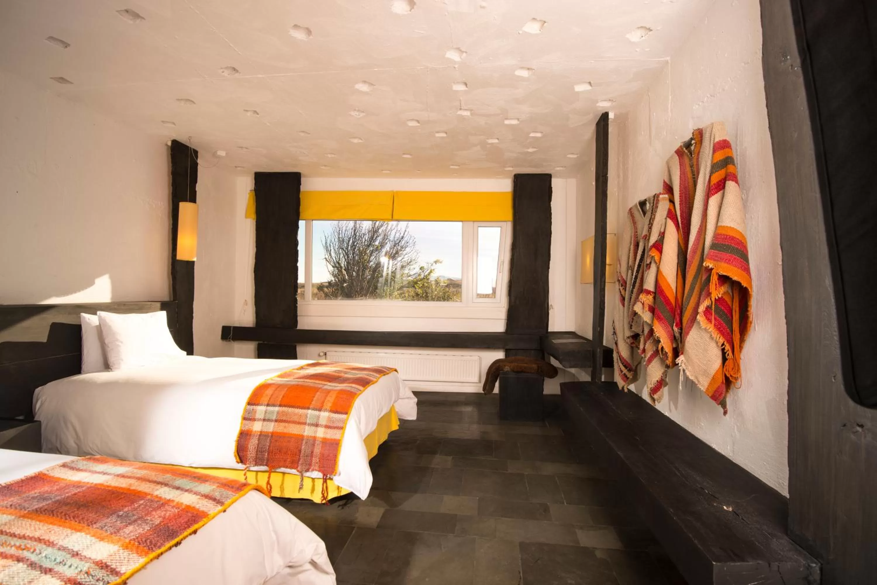 Photo of the whole room, Bed in Remota Patagonia Lodge