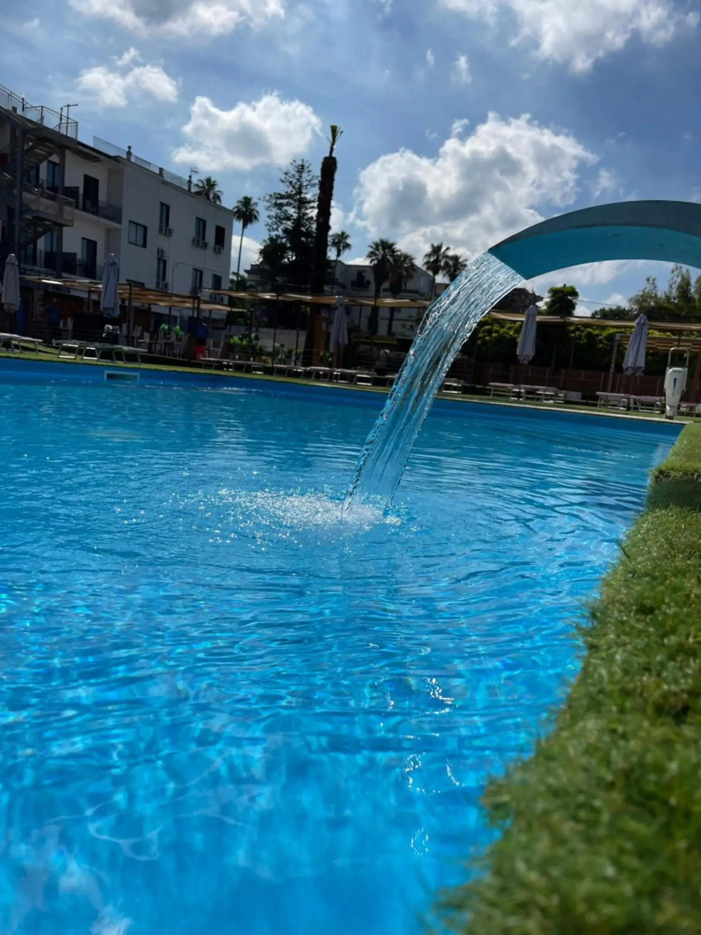 Swimming Pool in Hotel Borbonico di Pietrarsa