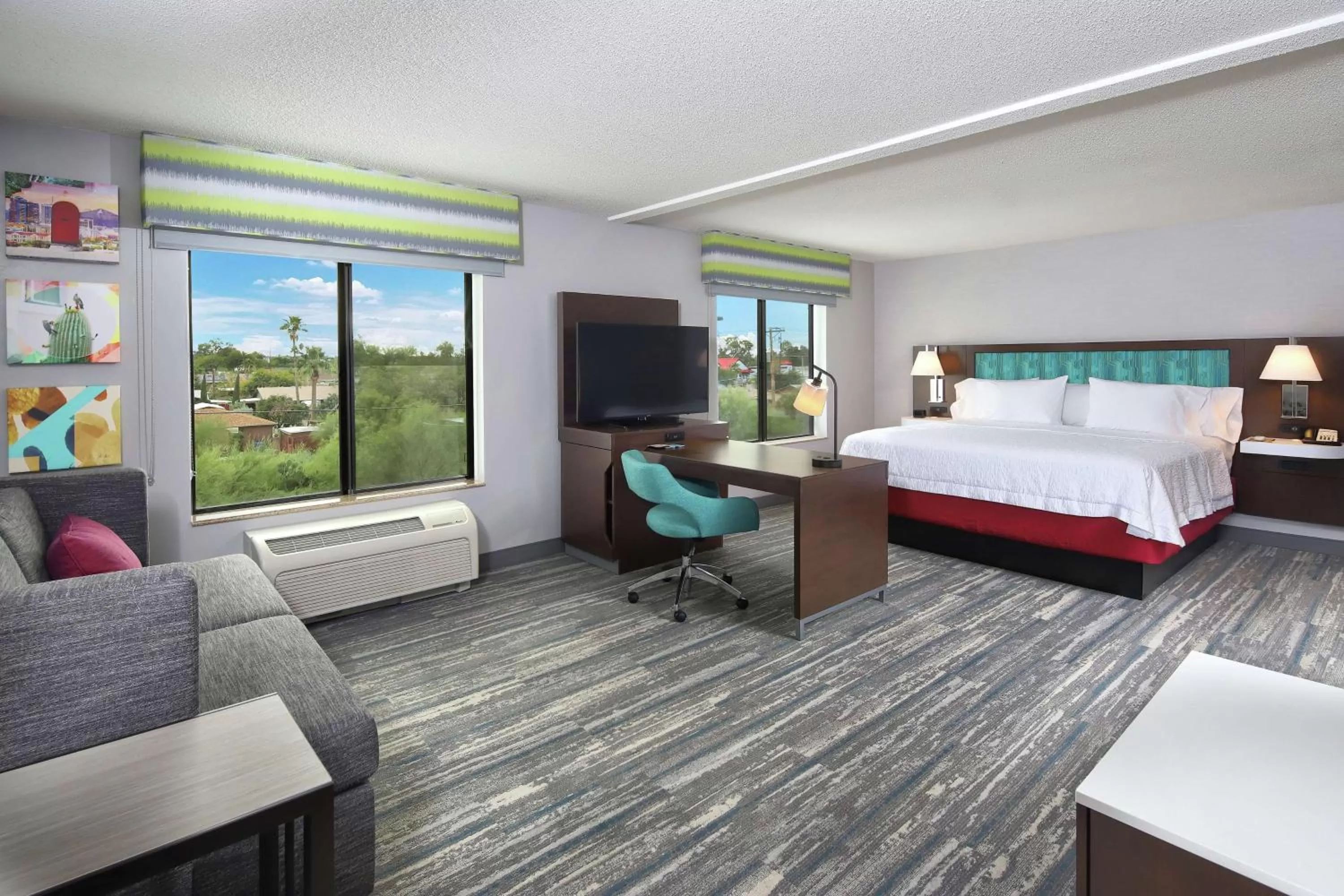 Bedroom, Bed in Hampton Inn & Suites Tucson East
