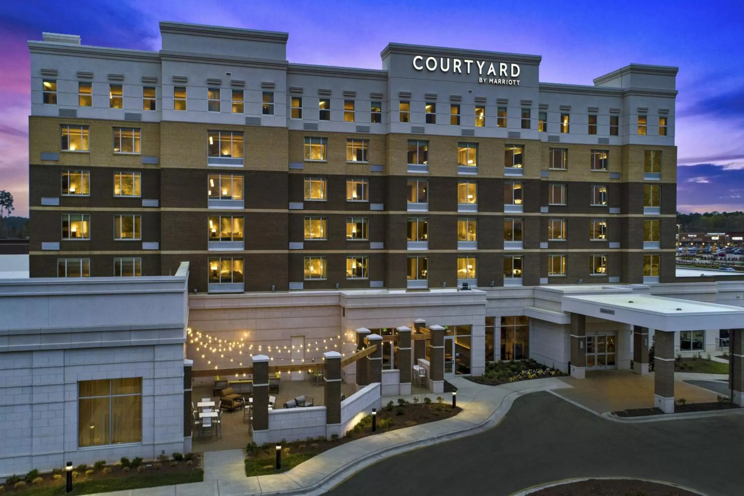 Property Building in Courtyard by Marriott Raleigh Cary/Parkside Town Commons