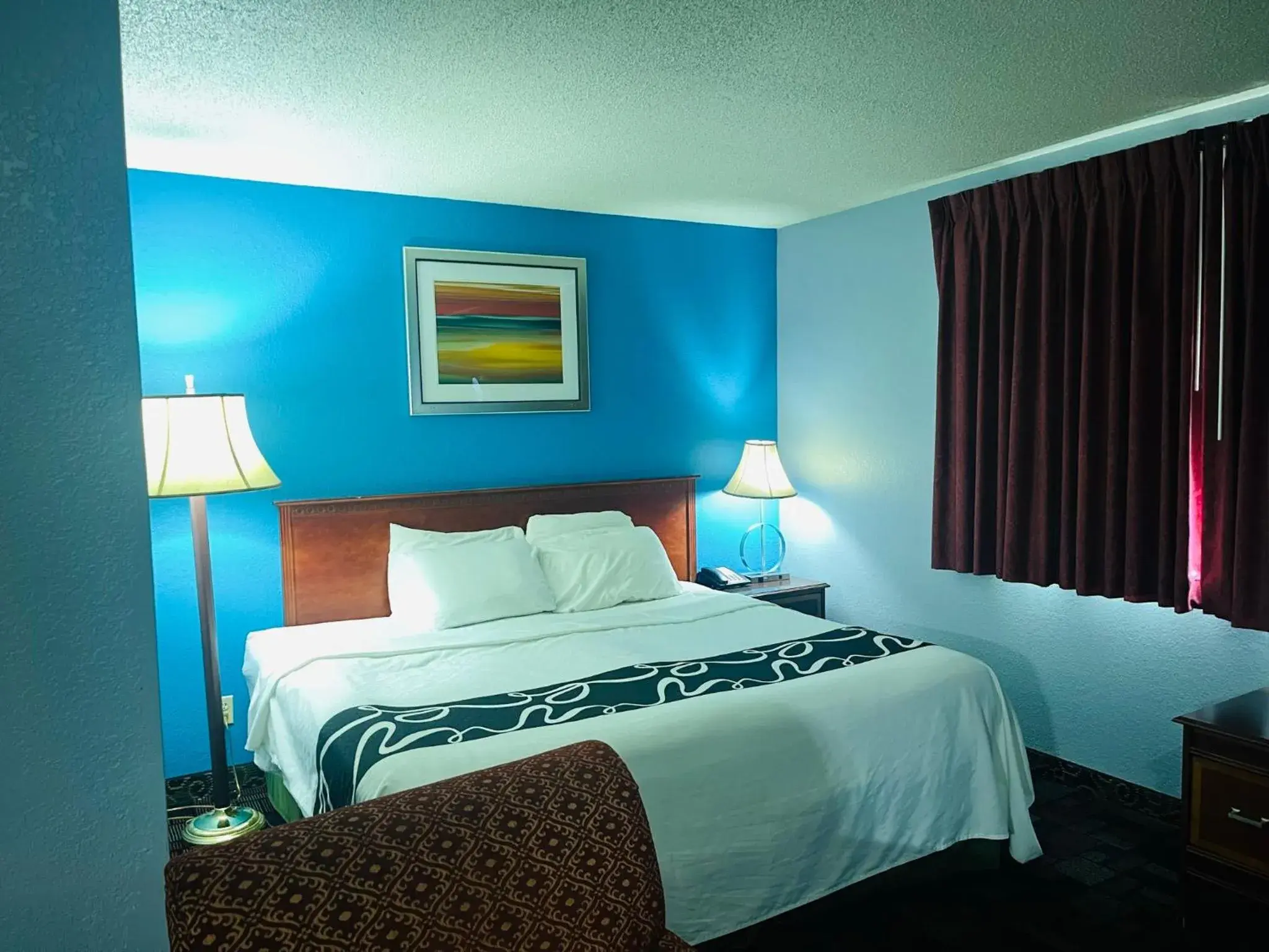 Bedroom, Bed in Rodeway Inn