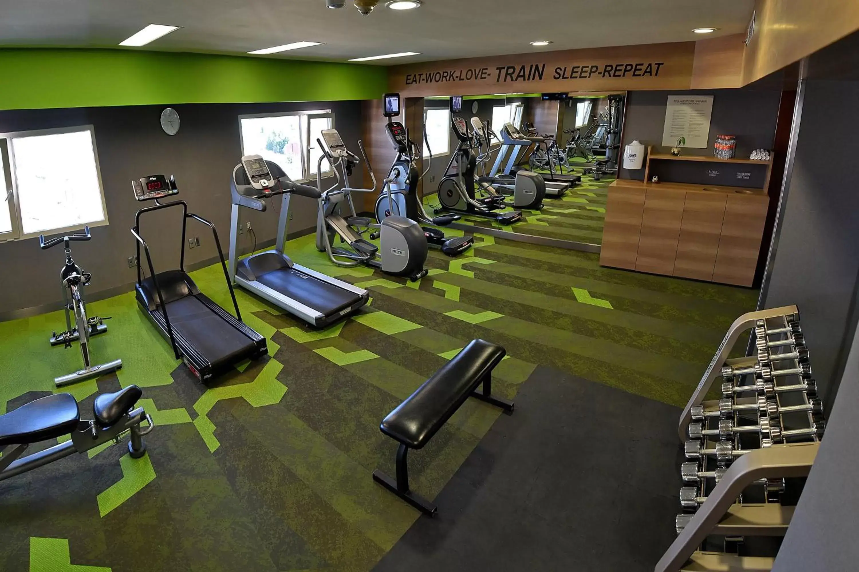Fitness centre/facilities, Fitness Center/Facilities in Courtyard by Marriott Mexico City Revolucion