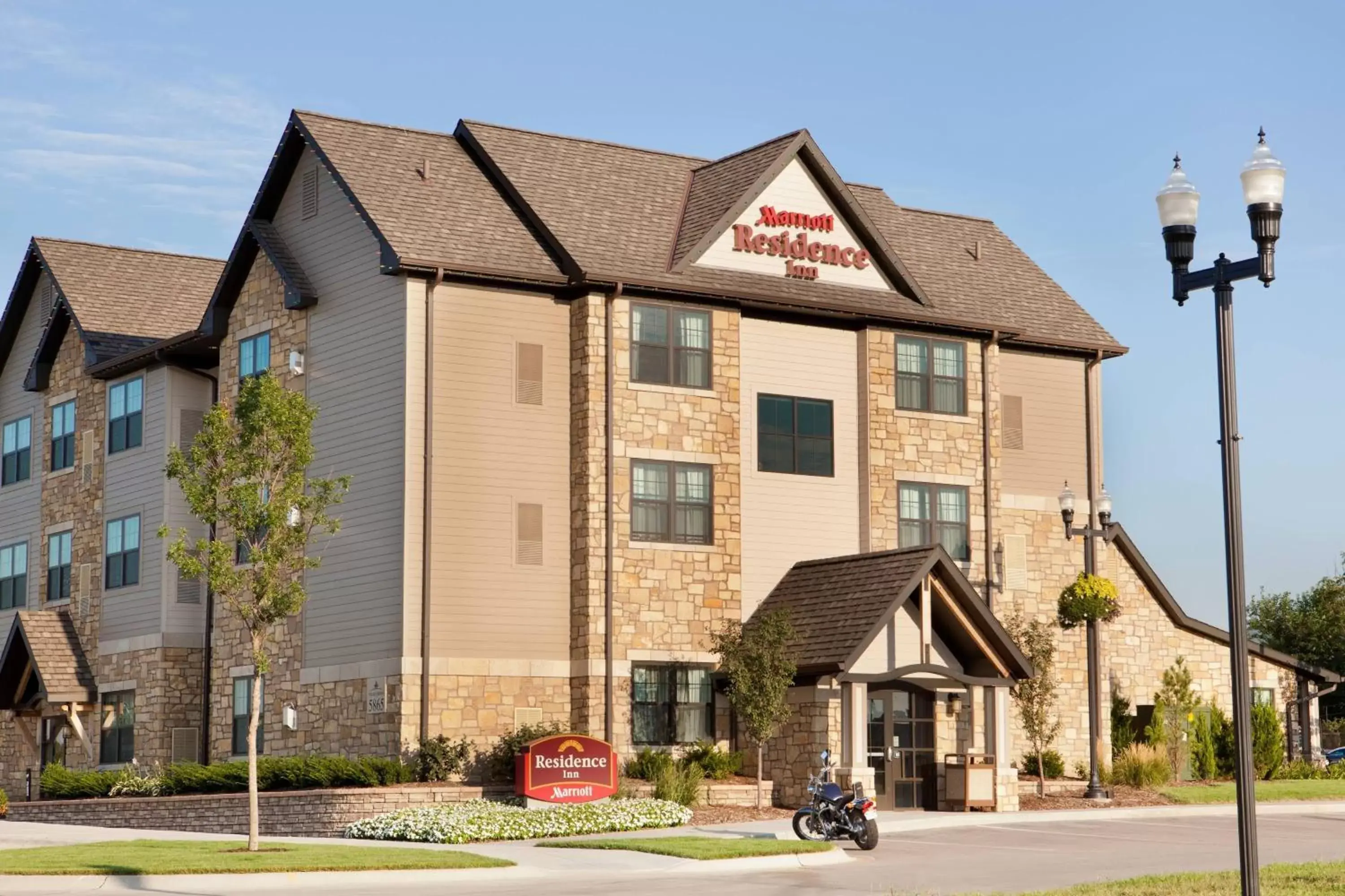 Property Building in Residence Inn by Marriott Lincoln South