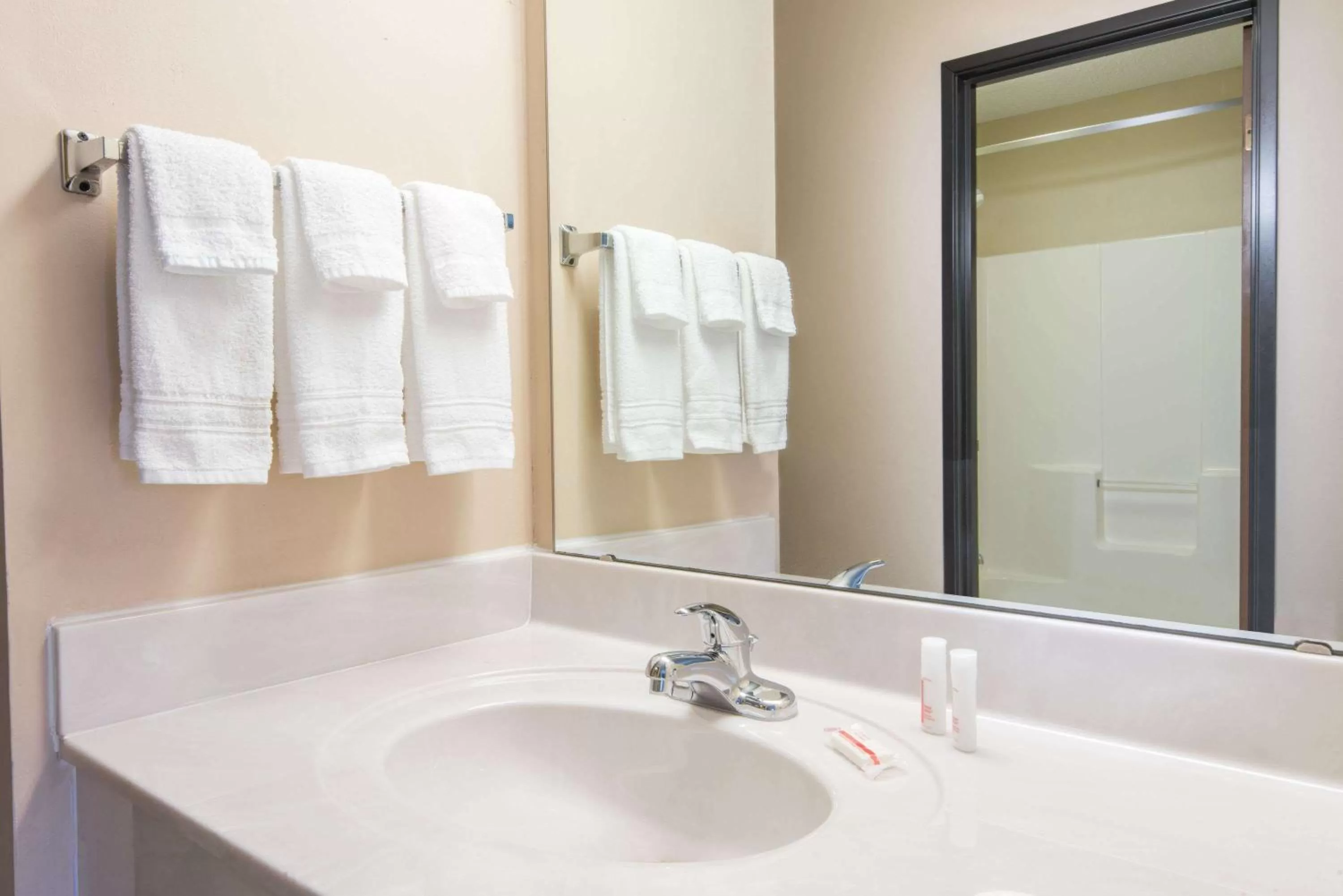 Bathroom in Days Inn by Wyndham Wooster