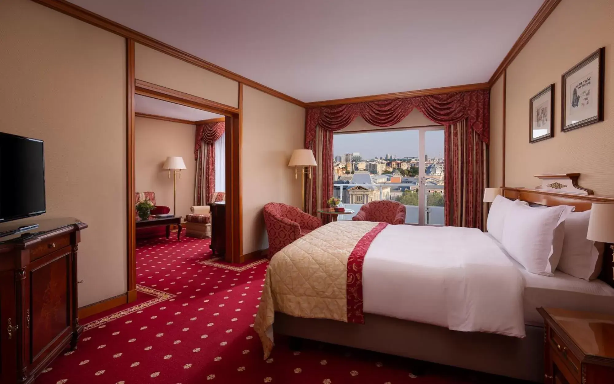 Bedroom in Grand Hotel Bucharest
