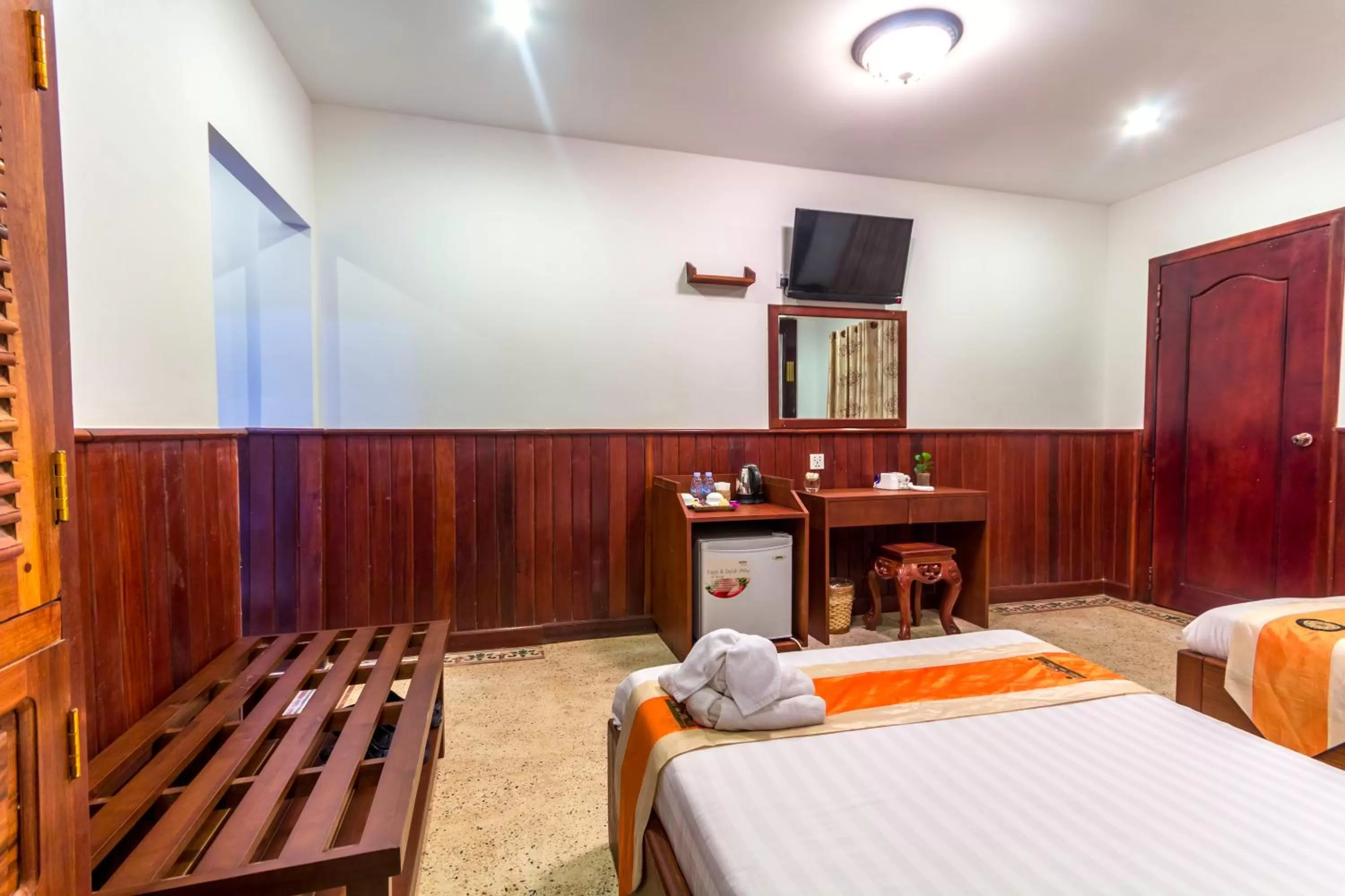 TV and multimedia, Bed in BayStone Resort