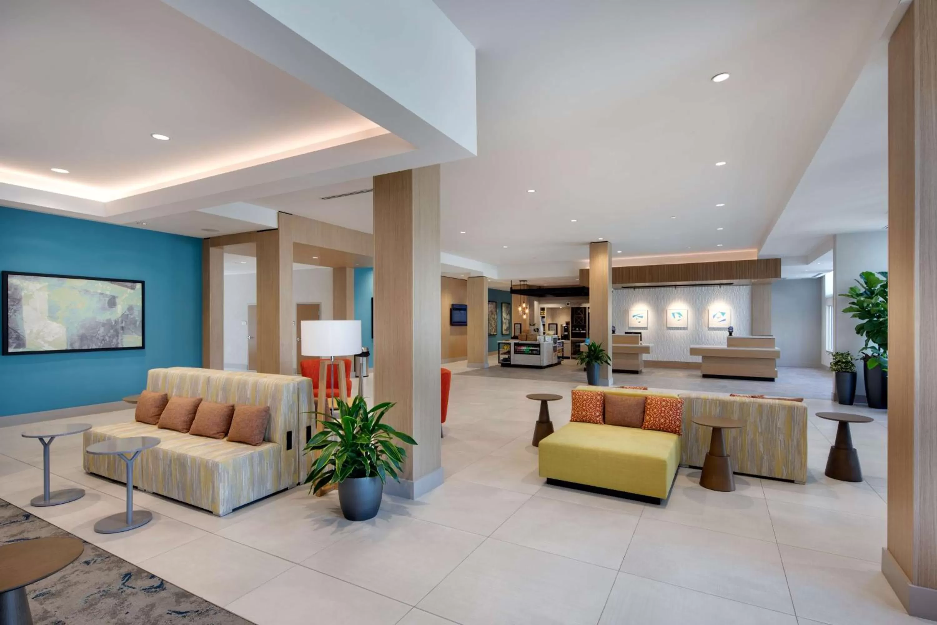 Lobby or reception in Hilton Garden Inn Panama City Airport, Fl
