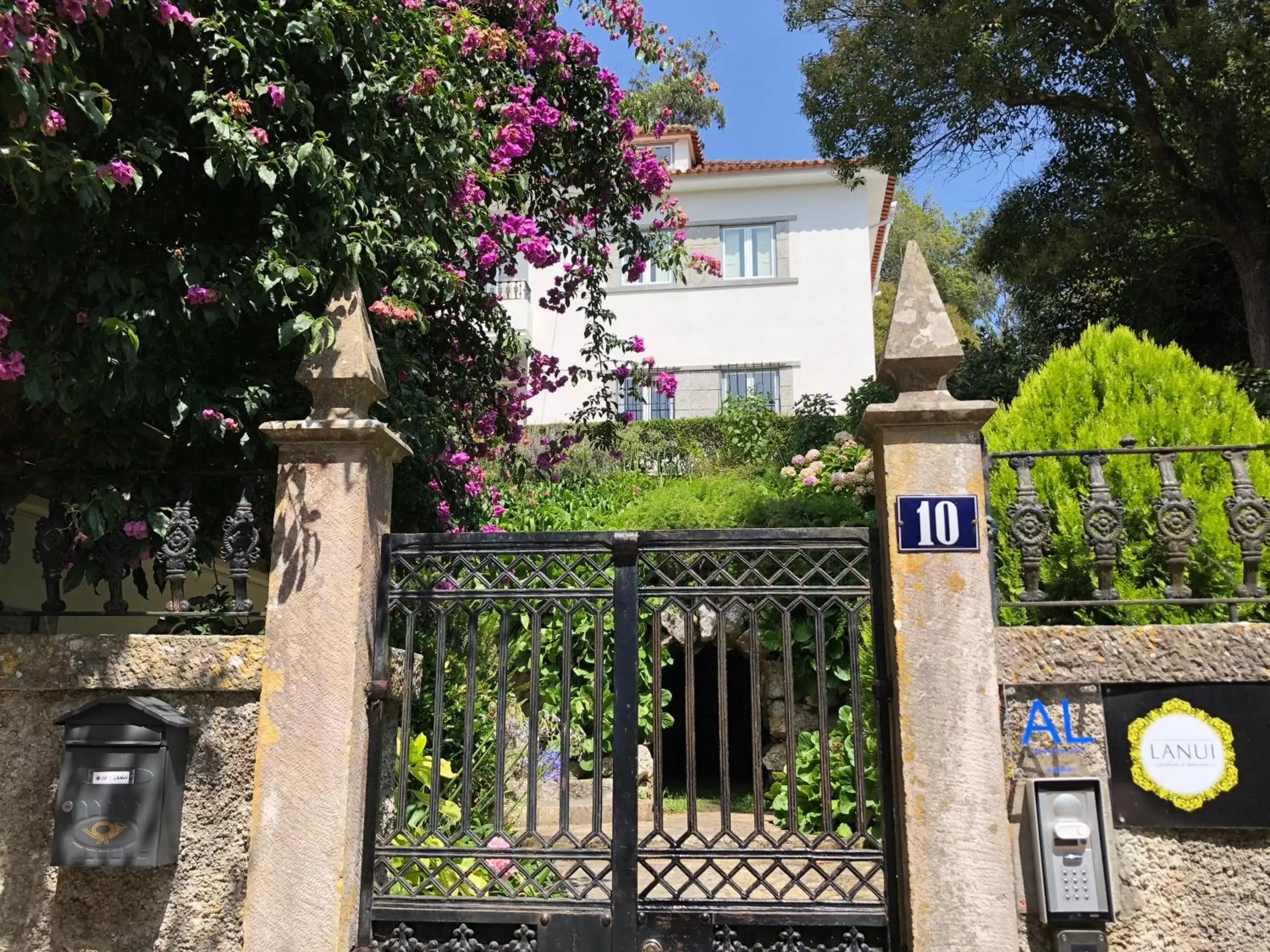 Facade/entrance, Property Building in Lanui Guest House