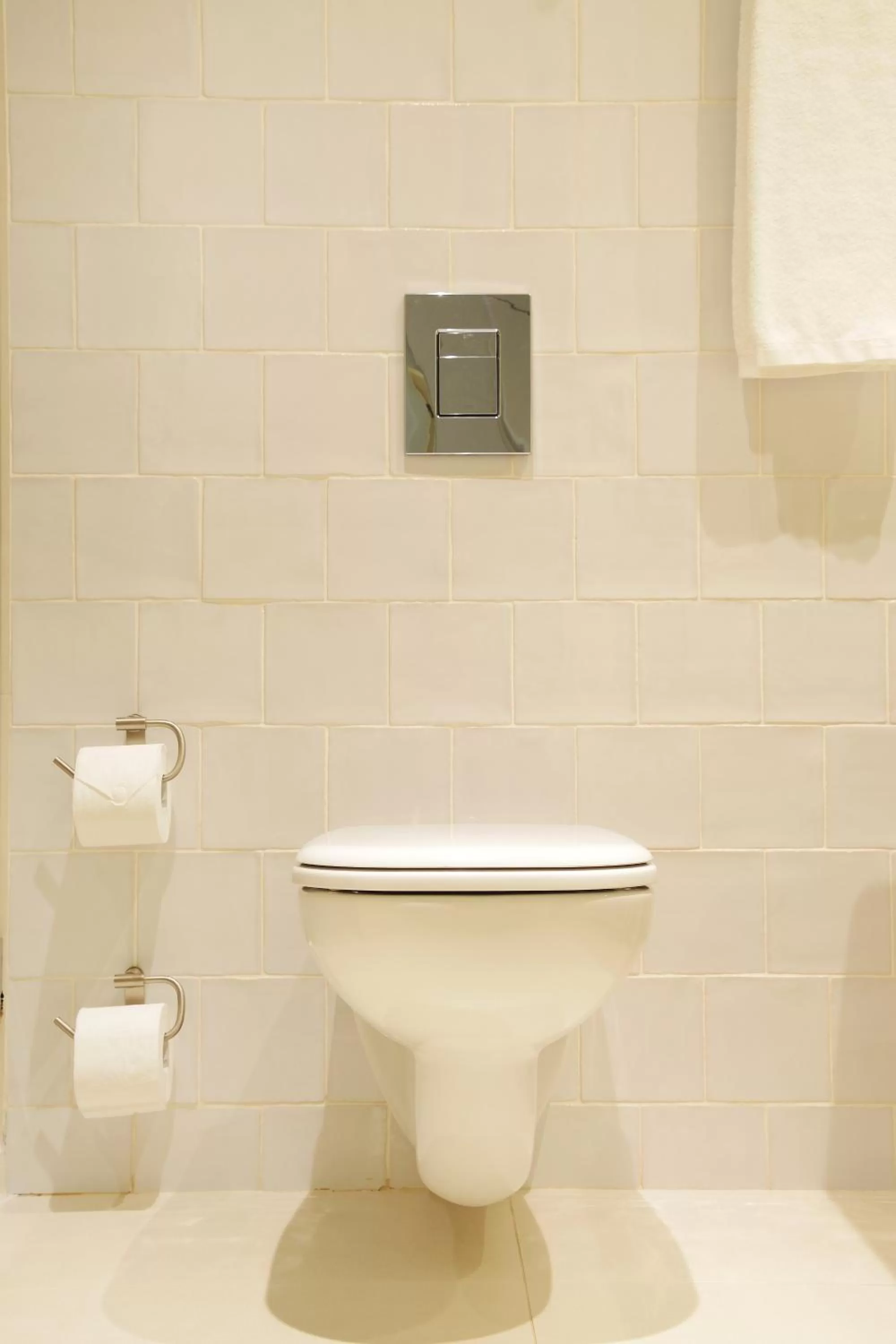 Bathroom in Hotel Spot Family Suites