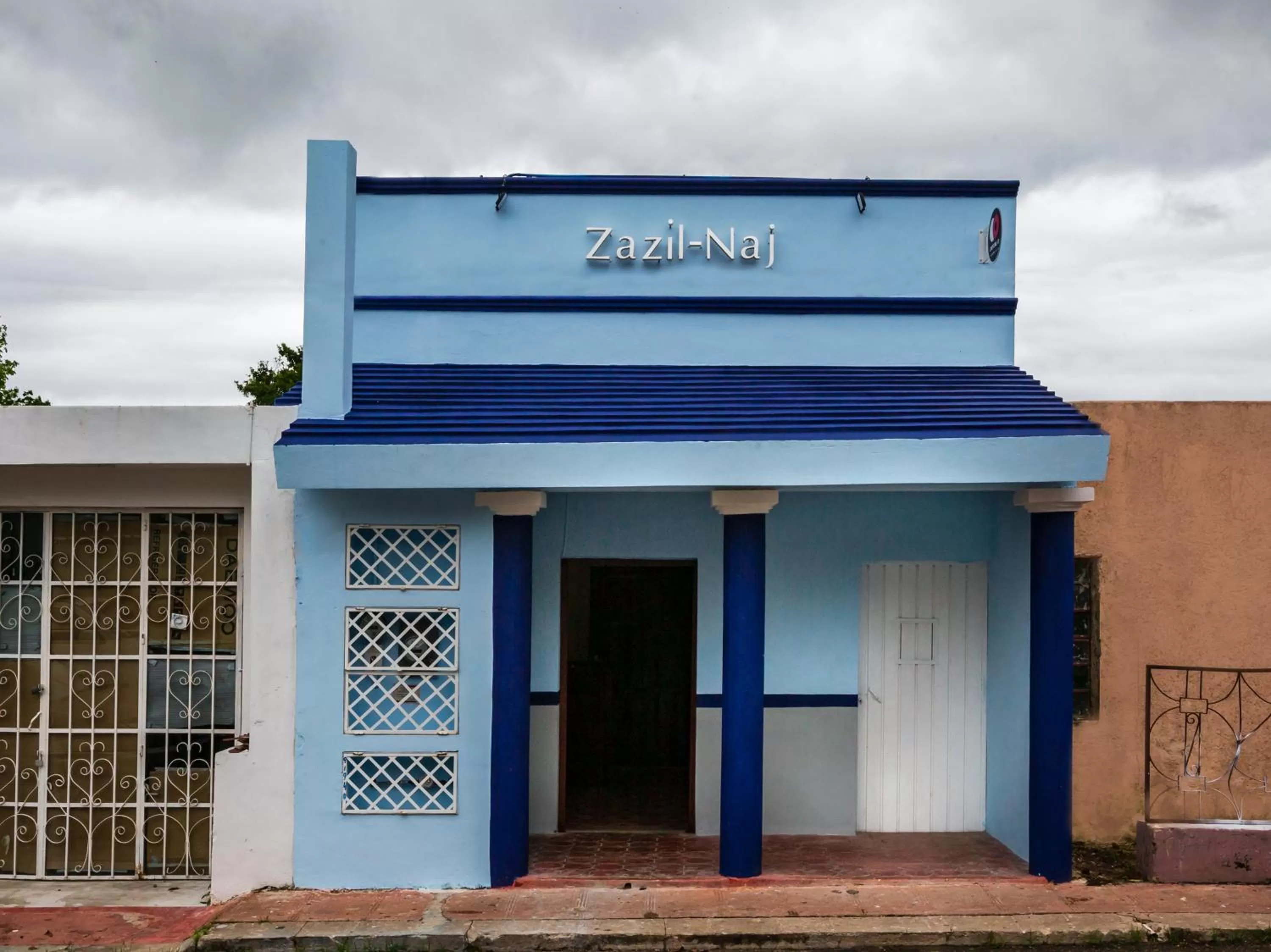 Facade/entrance in Hotel Zazil-Naj