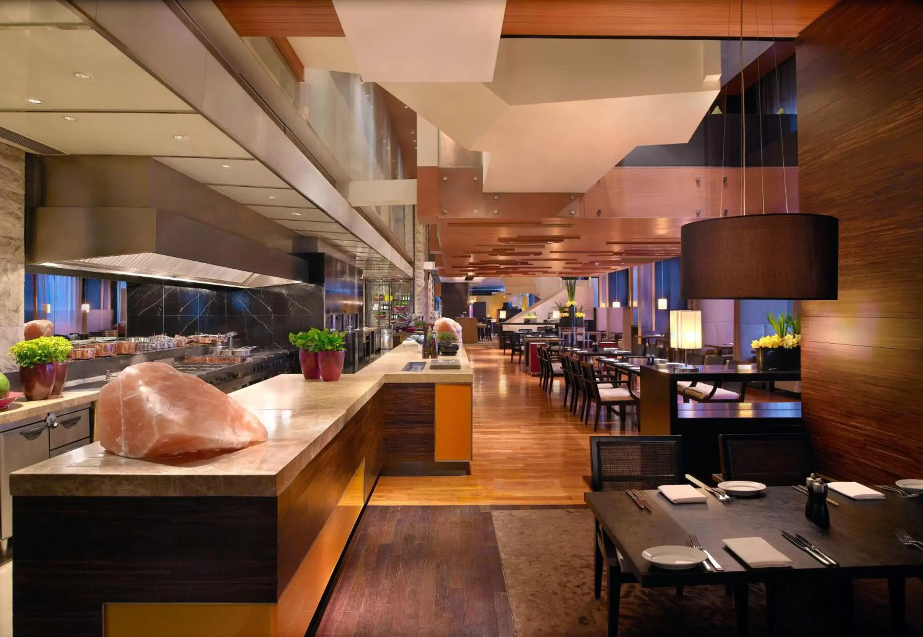Restaurant/places to eat in Grand Hyatt Guangzhou Restaurant/places to eat in Grand Hyatt Guangzhou