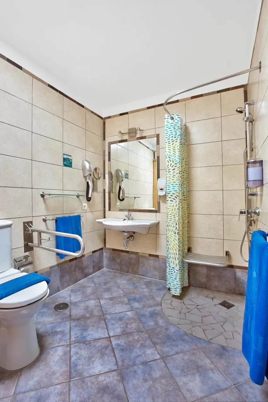 Bathroom in Nautilus Lanzarote