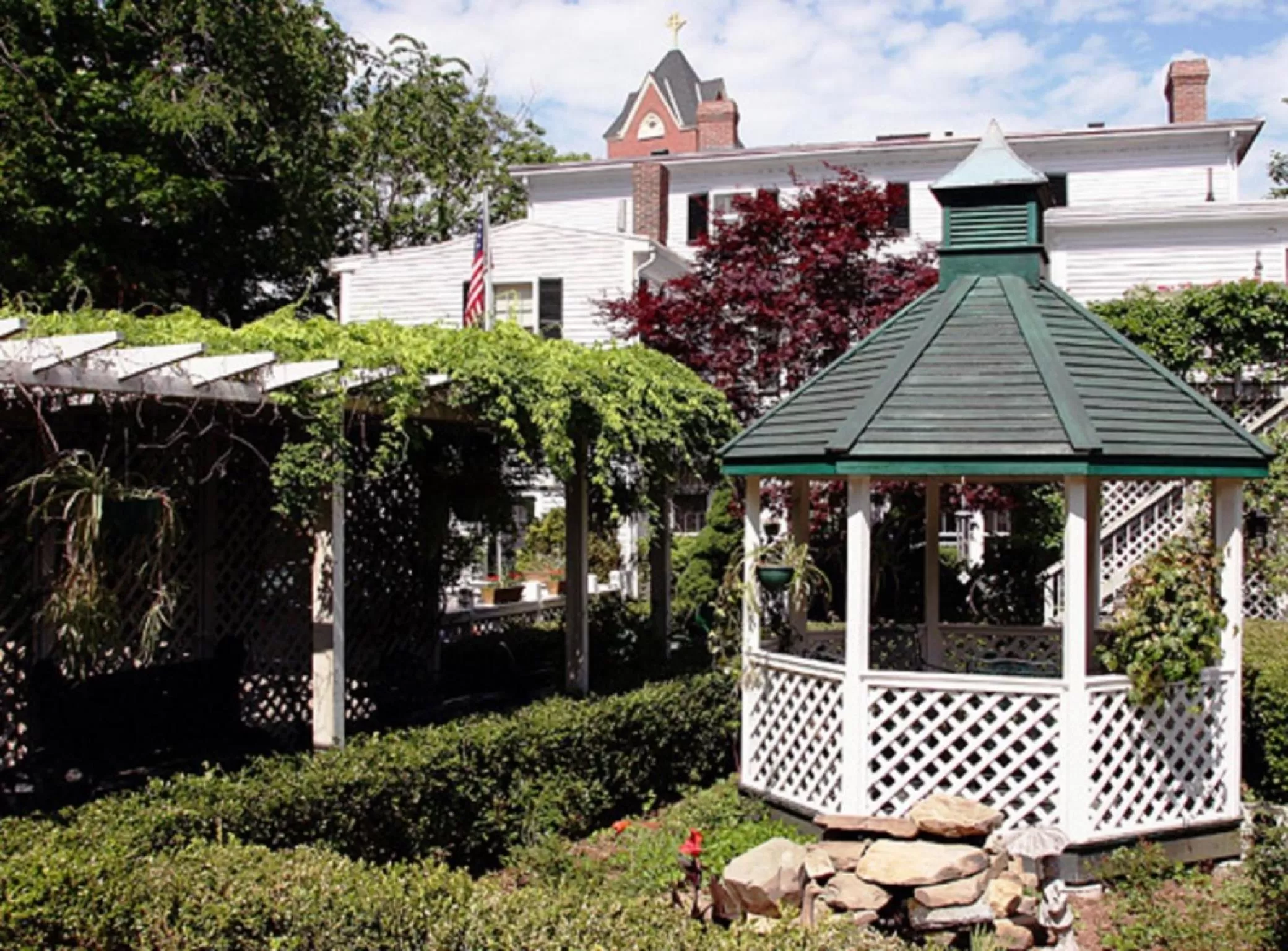 Garden in Clark Currier Inn