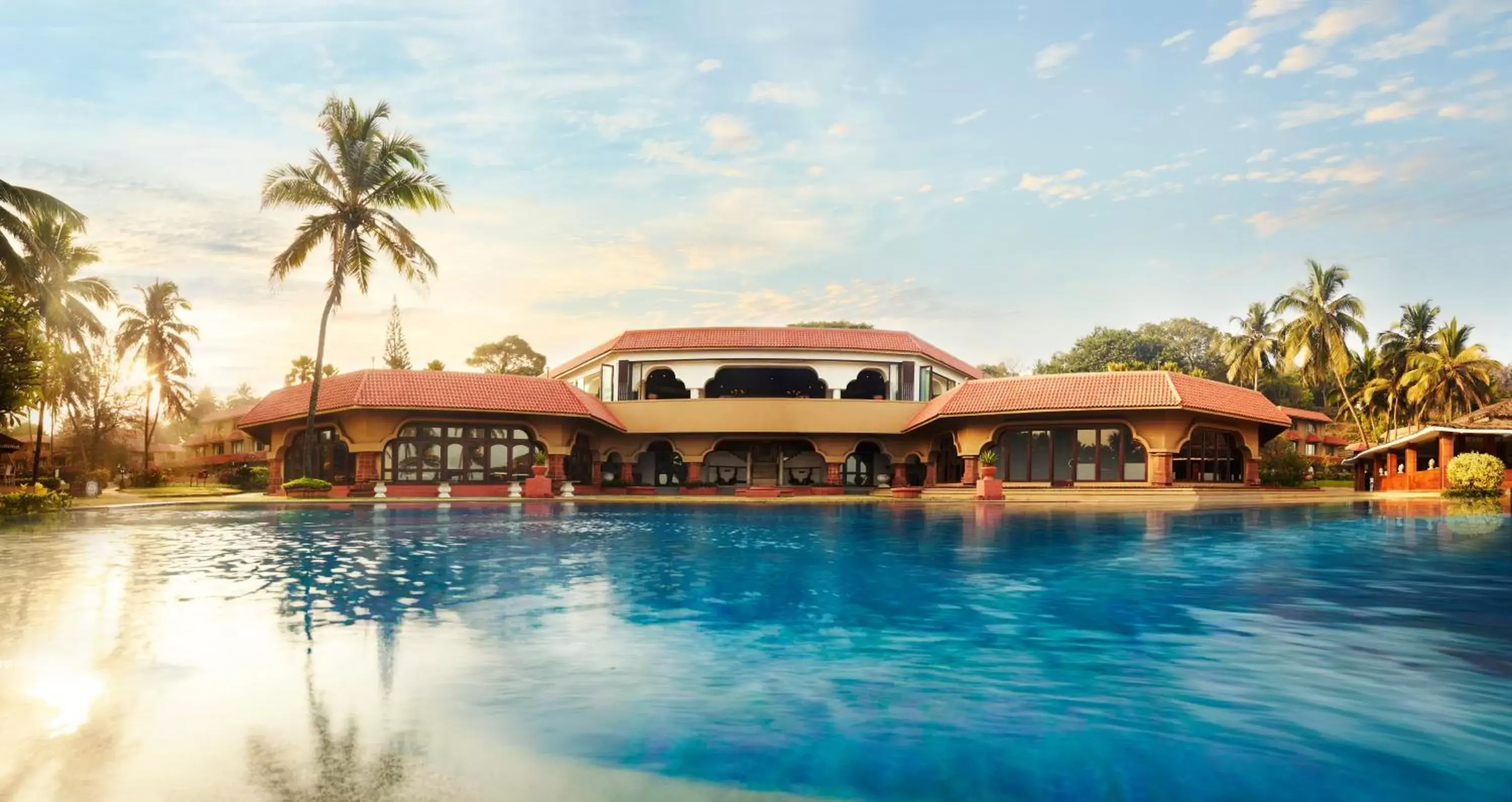 Swimming pool in Taj Fort Aguada Resort & Spa, Goa
