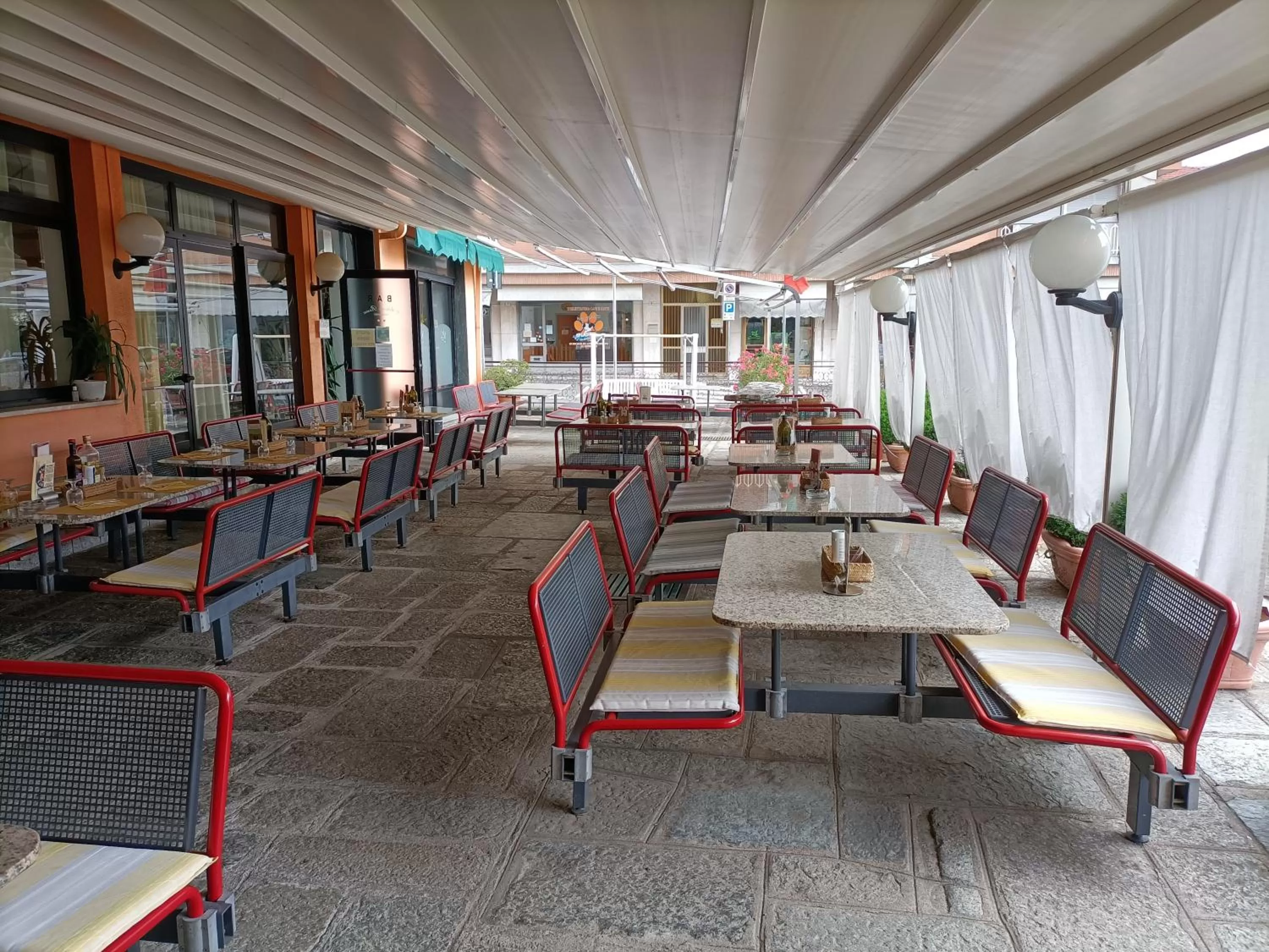 Decorative detail in Albergo Roma