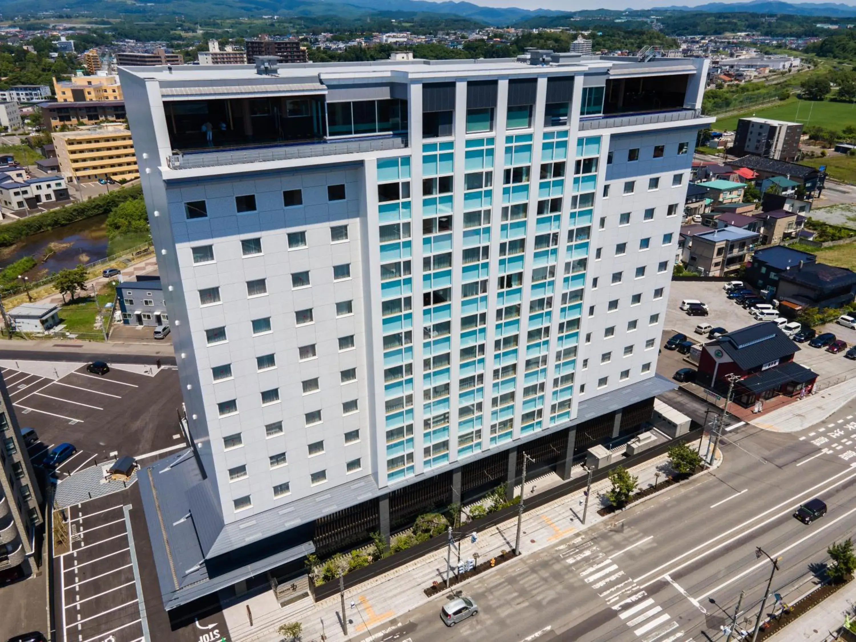 Property building in Hakodate Yunokawa Onsen Umi to Akari Hewitt Resort Property building in Hakodate Yunokawa Onsen Umi to Akari Hewitt Resort