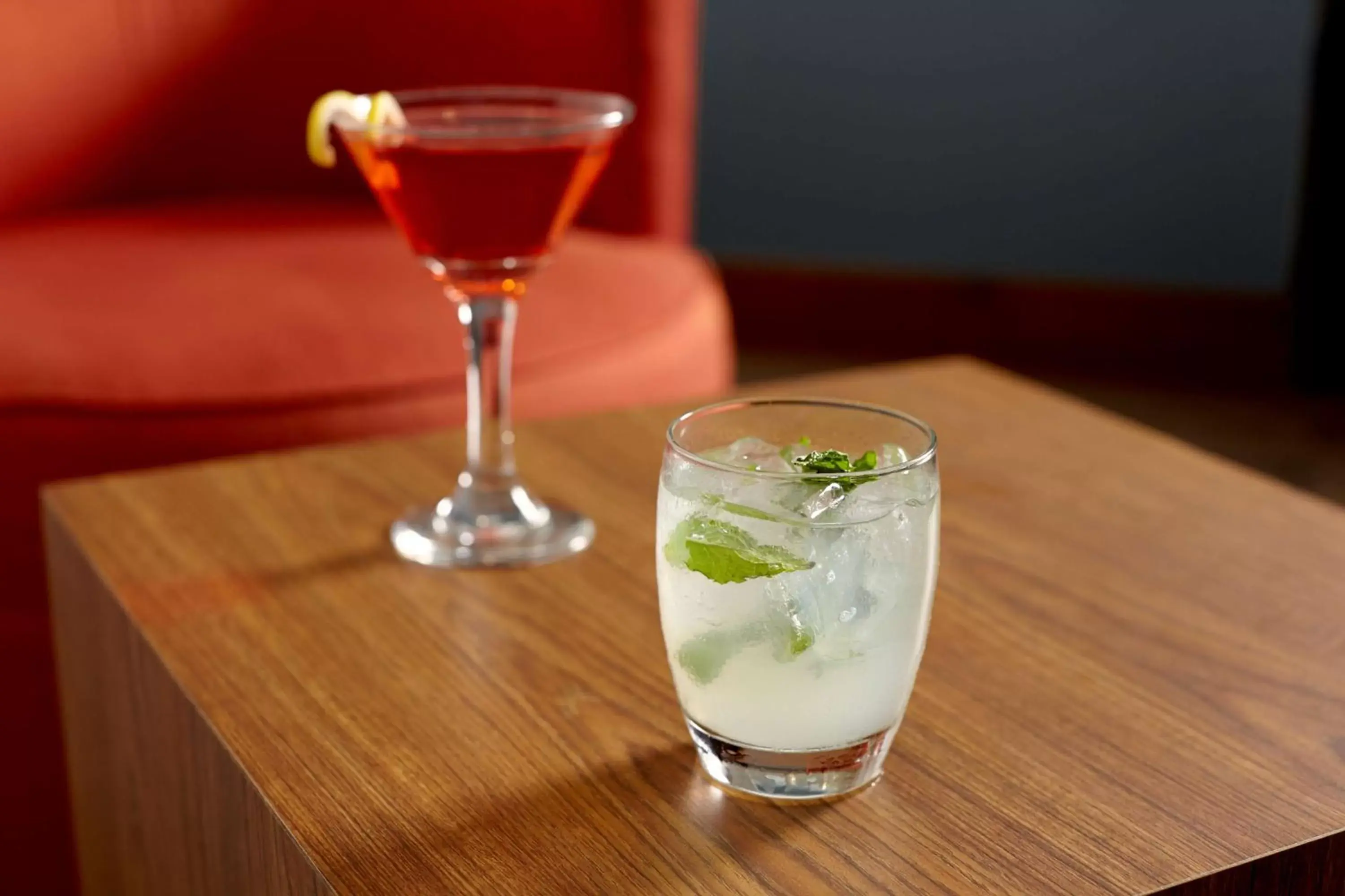 Lounge or bar in Hyatt Place Tempe Phoenix Airport Lounge or bar in Hyatt Place Tempe Phoenix Airport