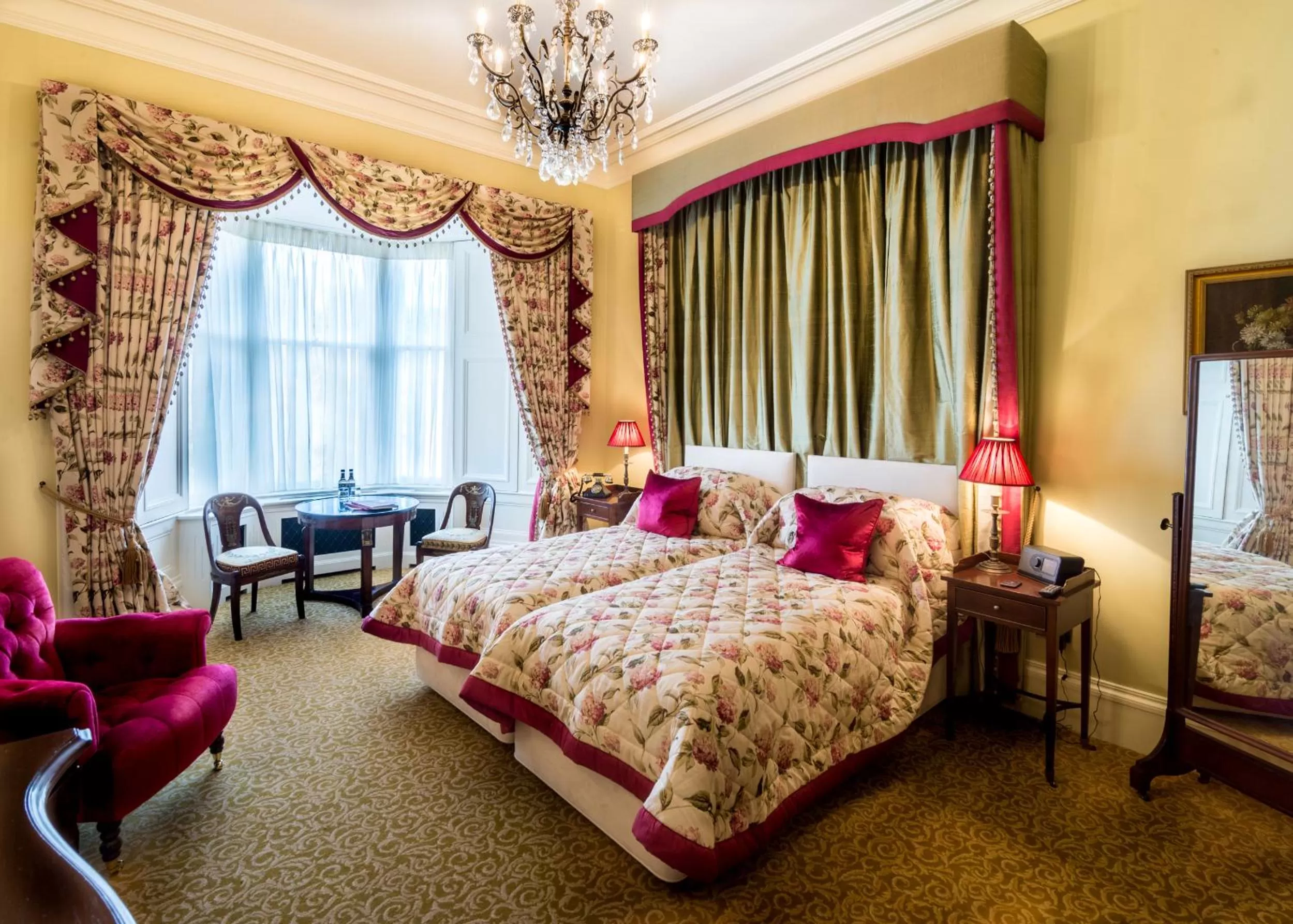 Bed in Crossbasket Castle, Hotel & Restaurant