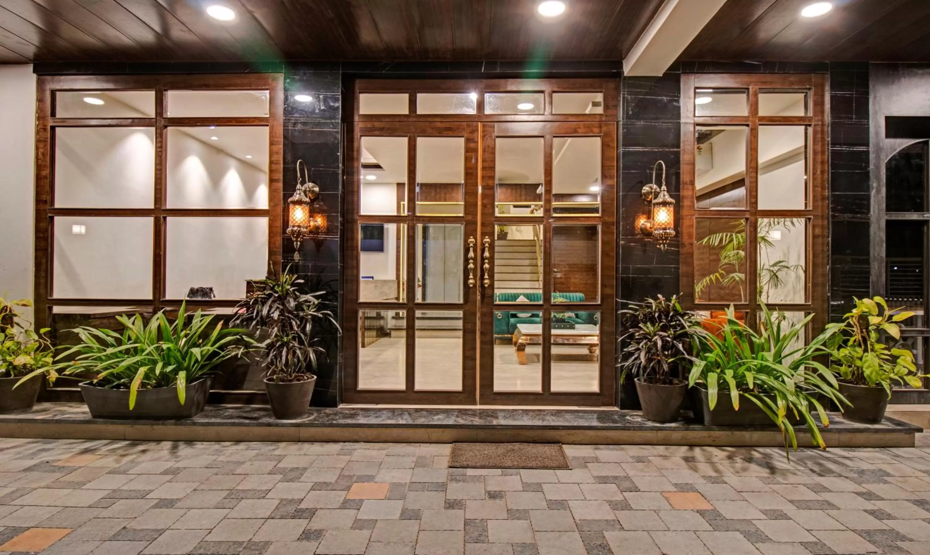 Facade/entrance in Treebo Premium Median Inn