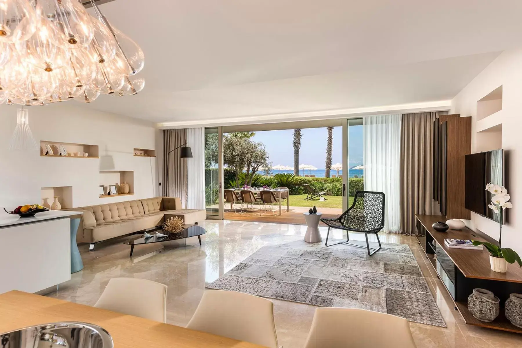 Living room, Seating Area in Swissôtel Resort Bodrum Beach