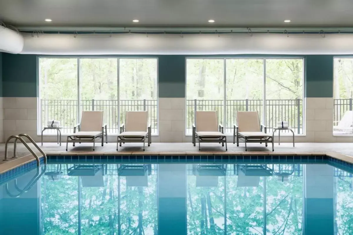 Swimming Pool in Holiday Inn Express & Suites Heath - Newark, an IHG Hotel