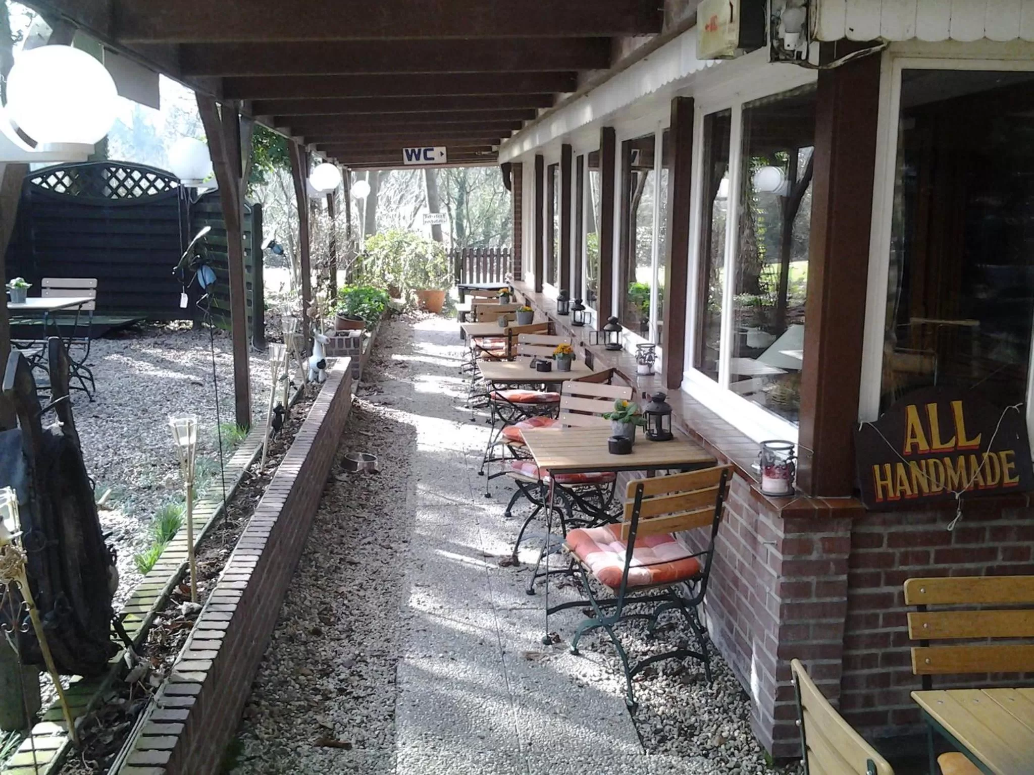 Garden view in Restaurant Yamas im Haus Waldesruh