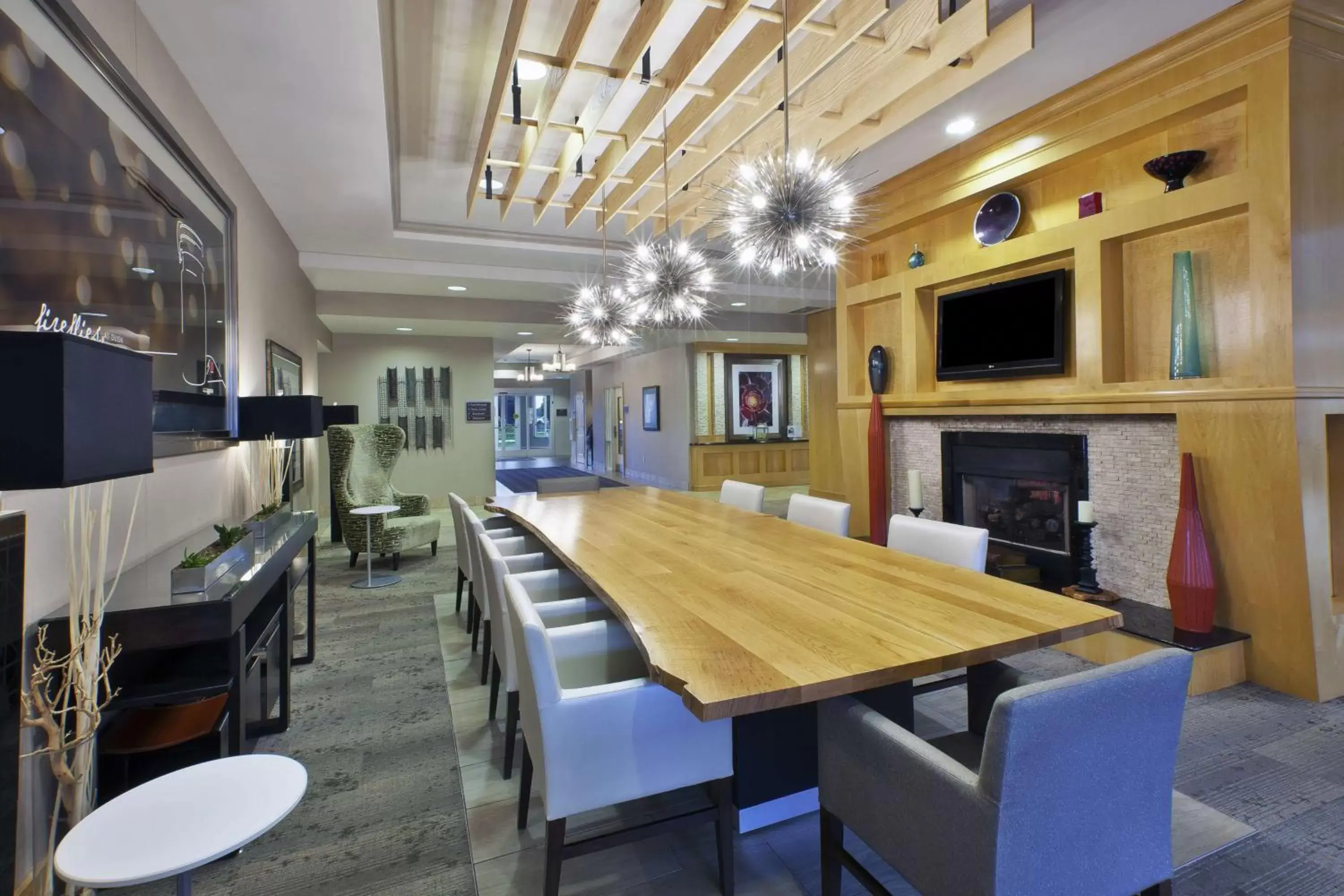 Lobby or reception, Restaurant/Places to Eat in Hilton Garden Inn Toledo / Perrysburg