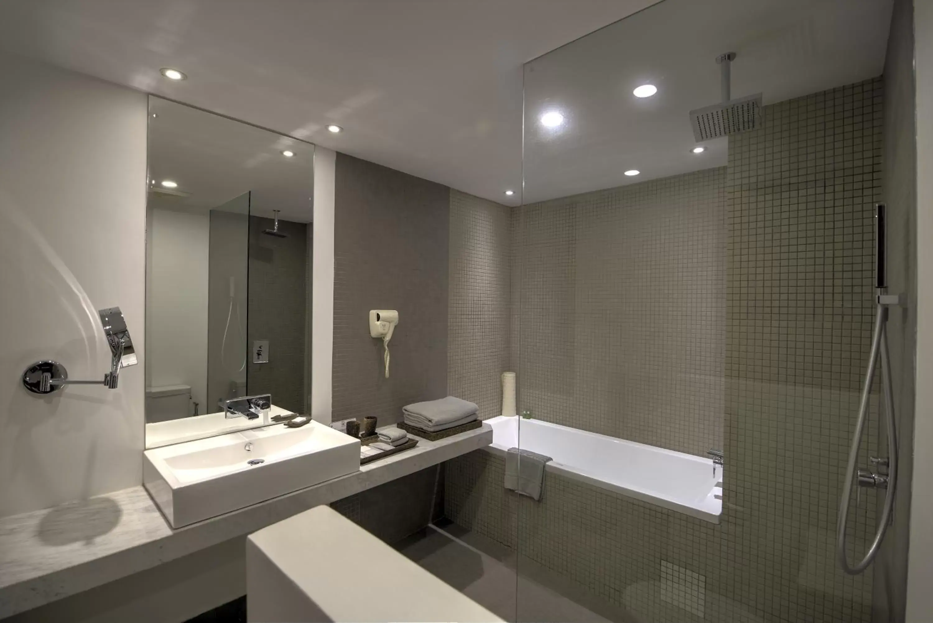 Bathroom in Somadevi Residence