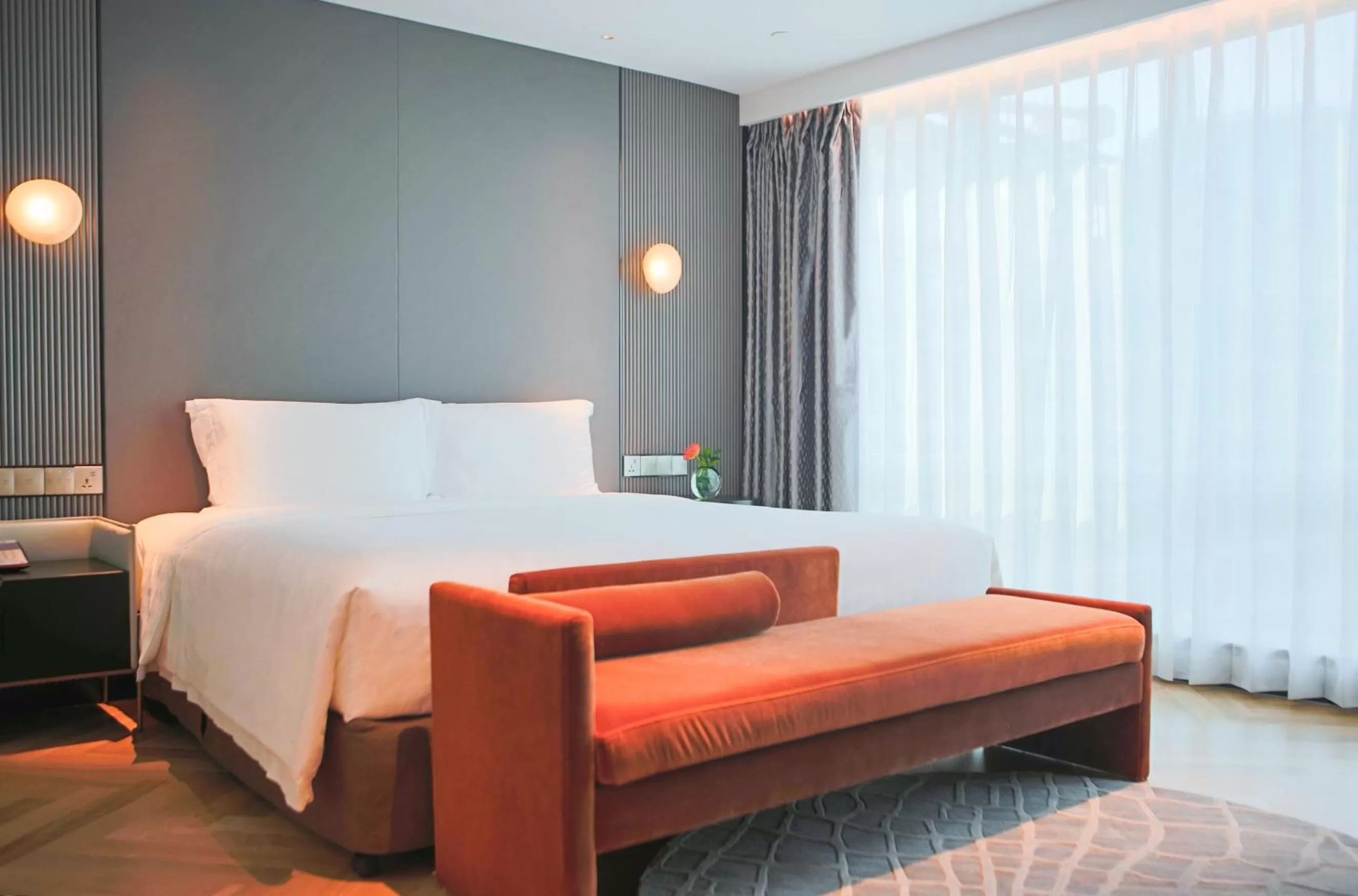 Bed in Pullman Shanghai Central - In XinTianDi & Yu Garden Area