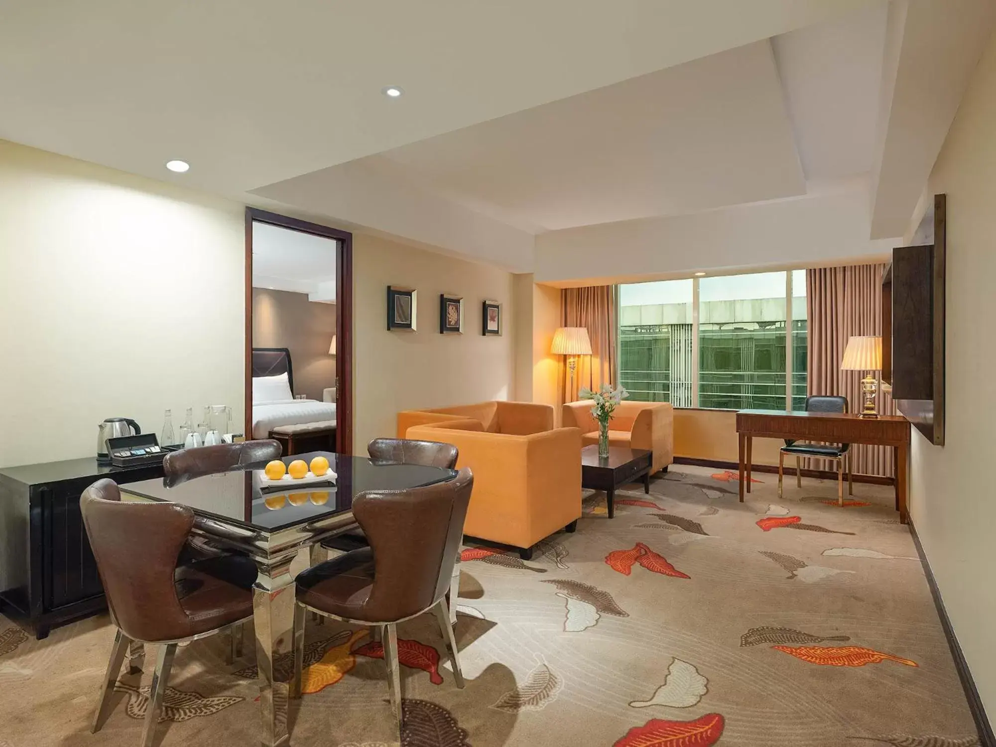 Living room in The Alana Yogyakarta Hotel and Convention Center Living room in The Alana Yogyakarta Hotel and Convention Center