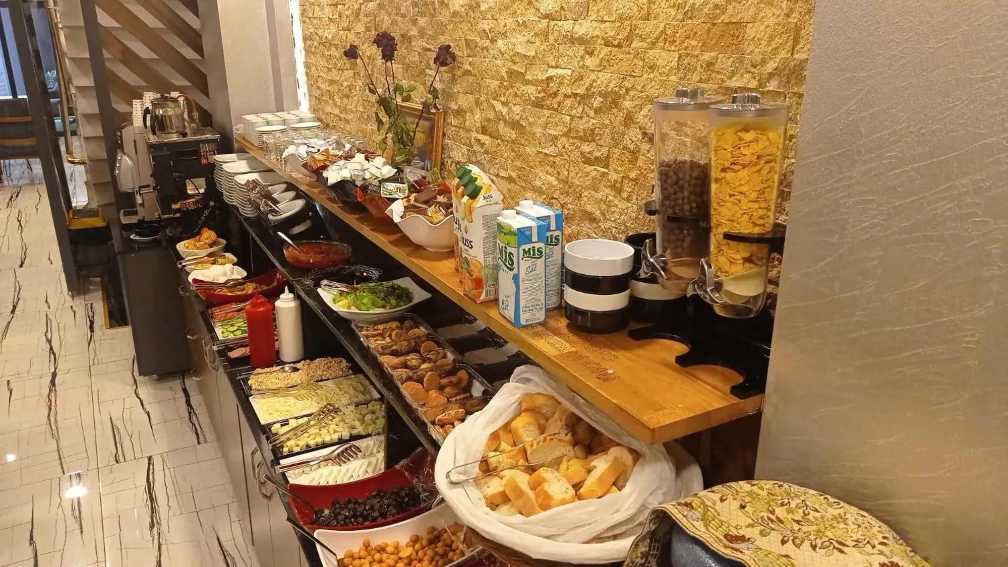 Breakfast in Sirkeci Quietness Hotel