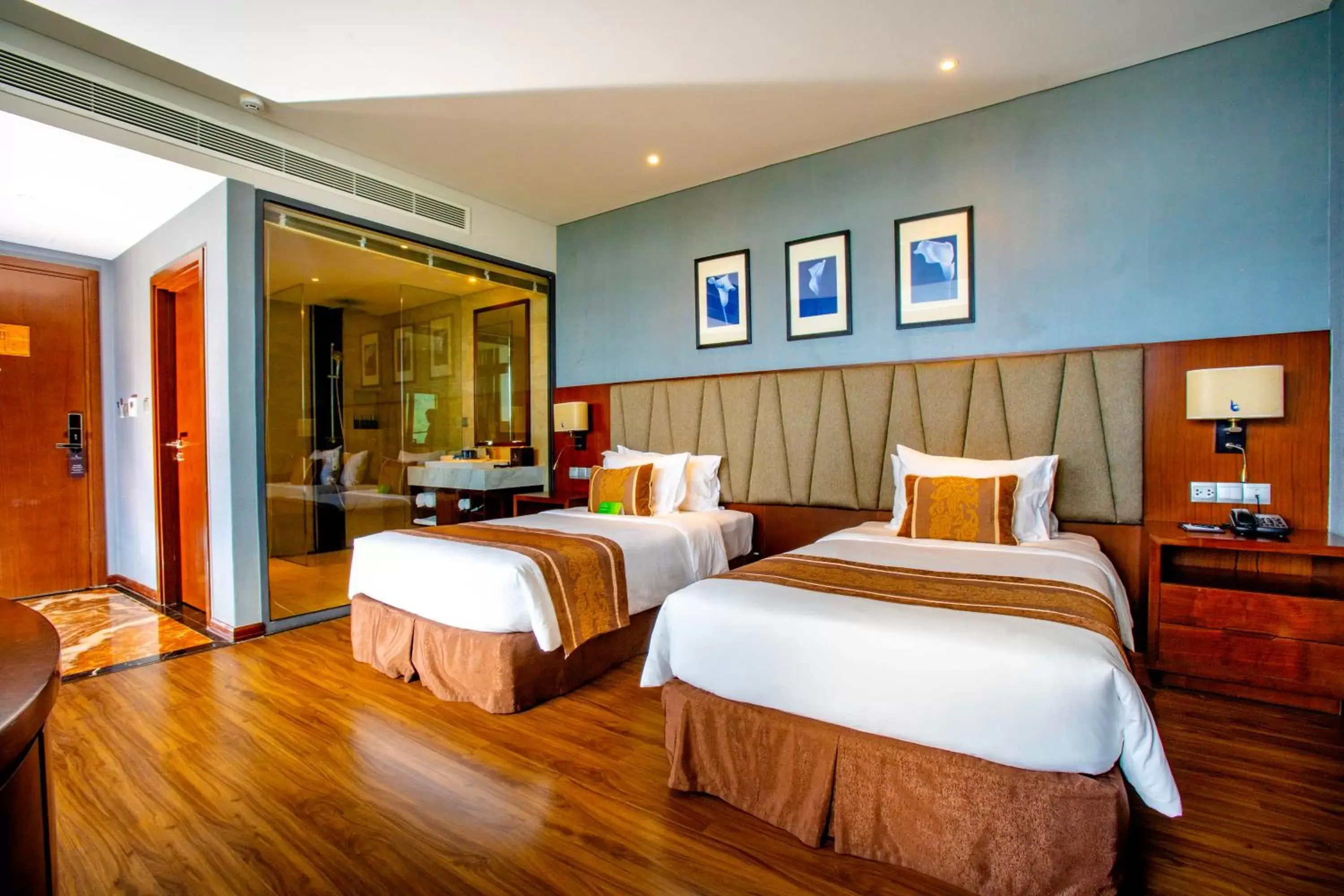 Photo of the whole room, Bed in Boton Blue Hotel & Spa