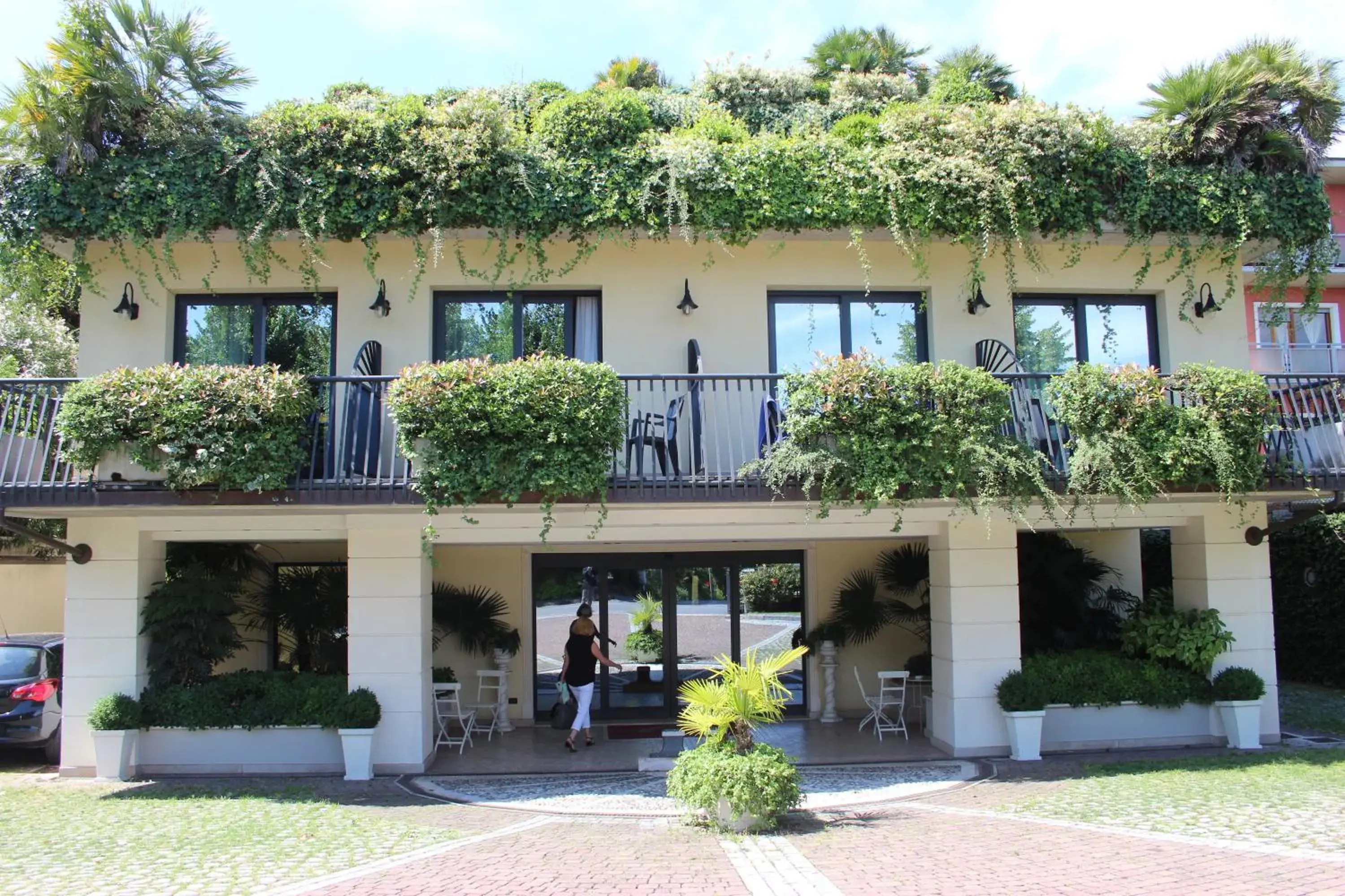 Facade/entrance, Patio/Outdoor Area in Admiral Hotel Villa Erme