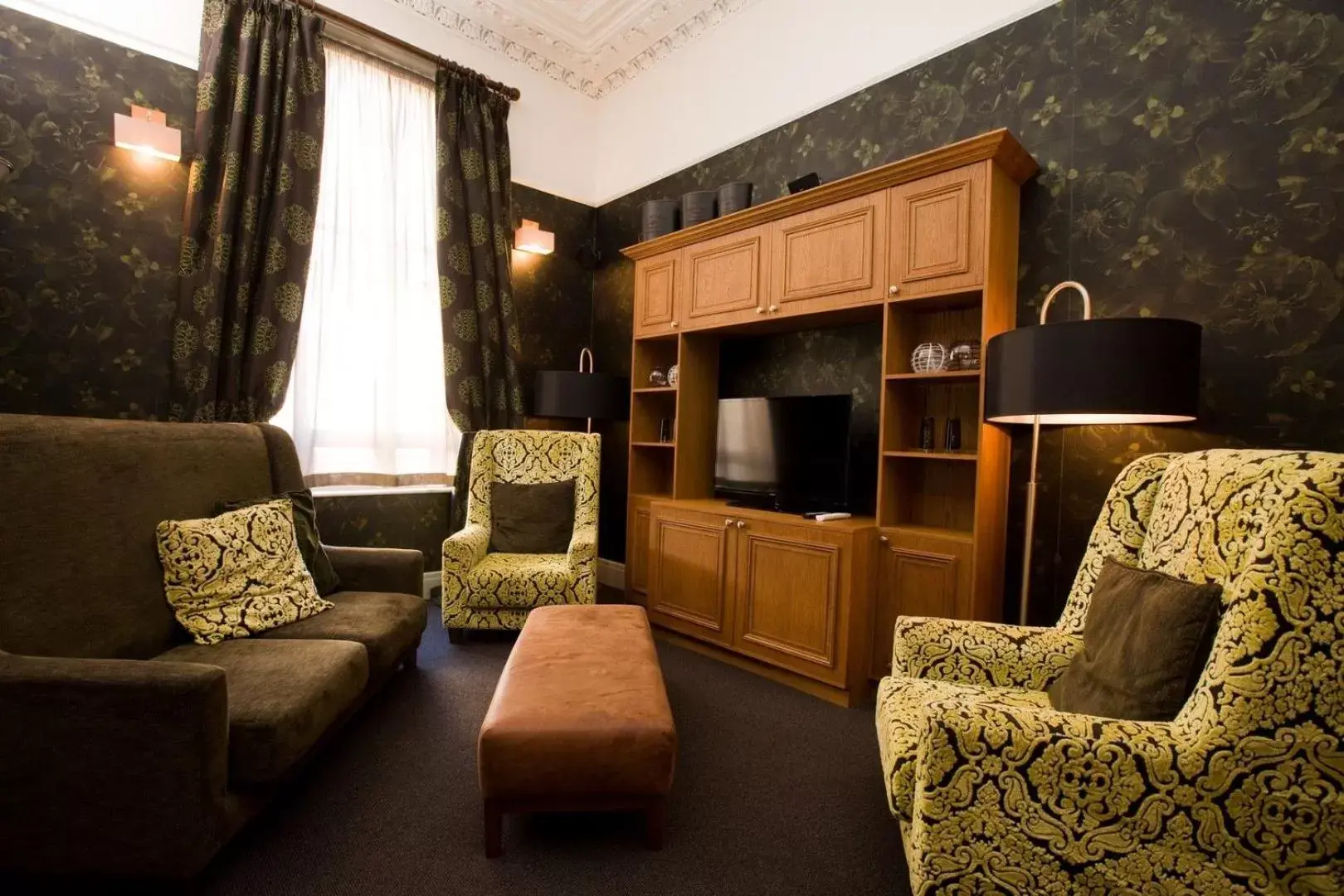 Living room, Seating Area in Hotel du Vin Cheltenham