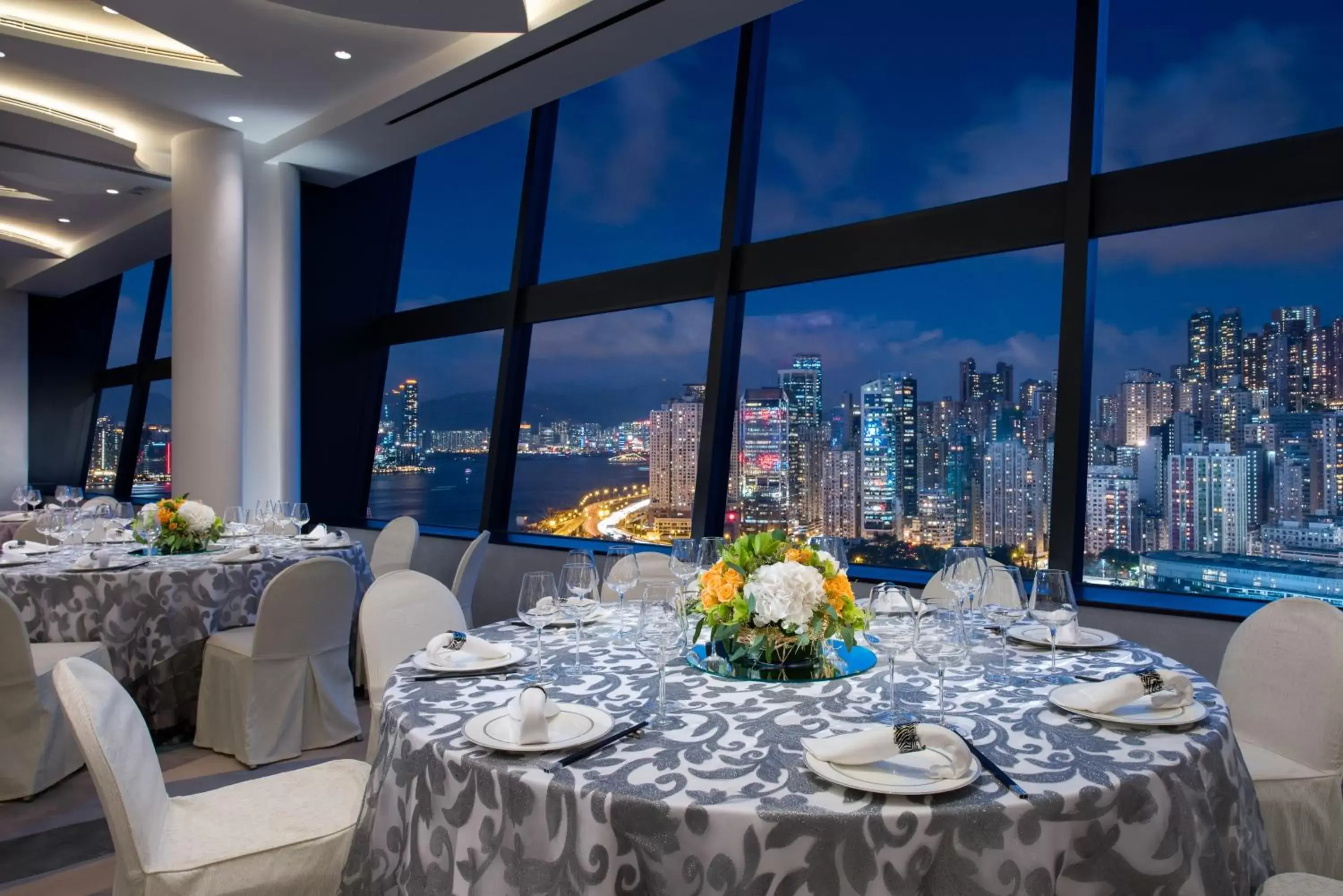 Banquet/Function facilities, Restaurant/Places to Eat in The Park Lane Hong Kong, a Pullman Hotel