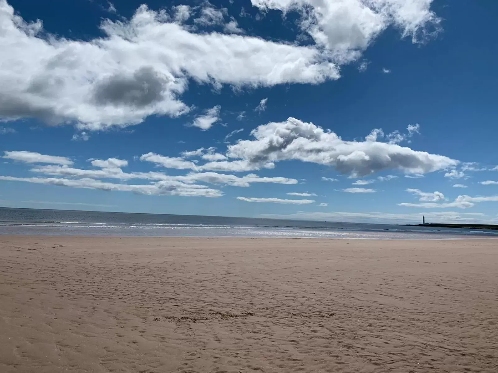 Beach in Grey Harlings Hotel