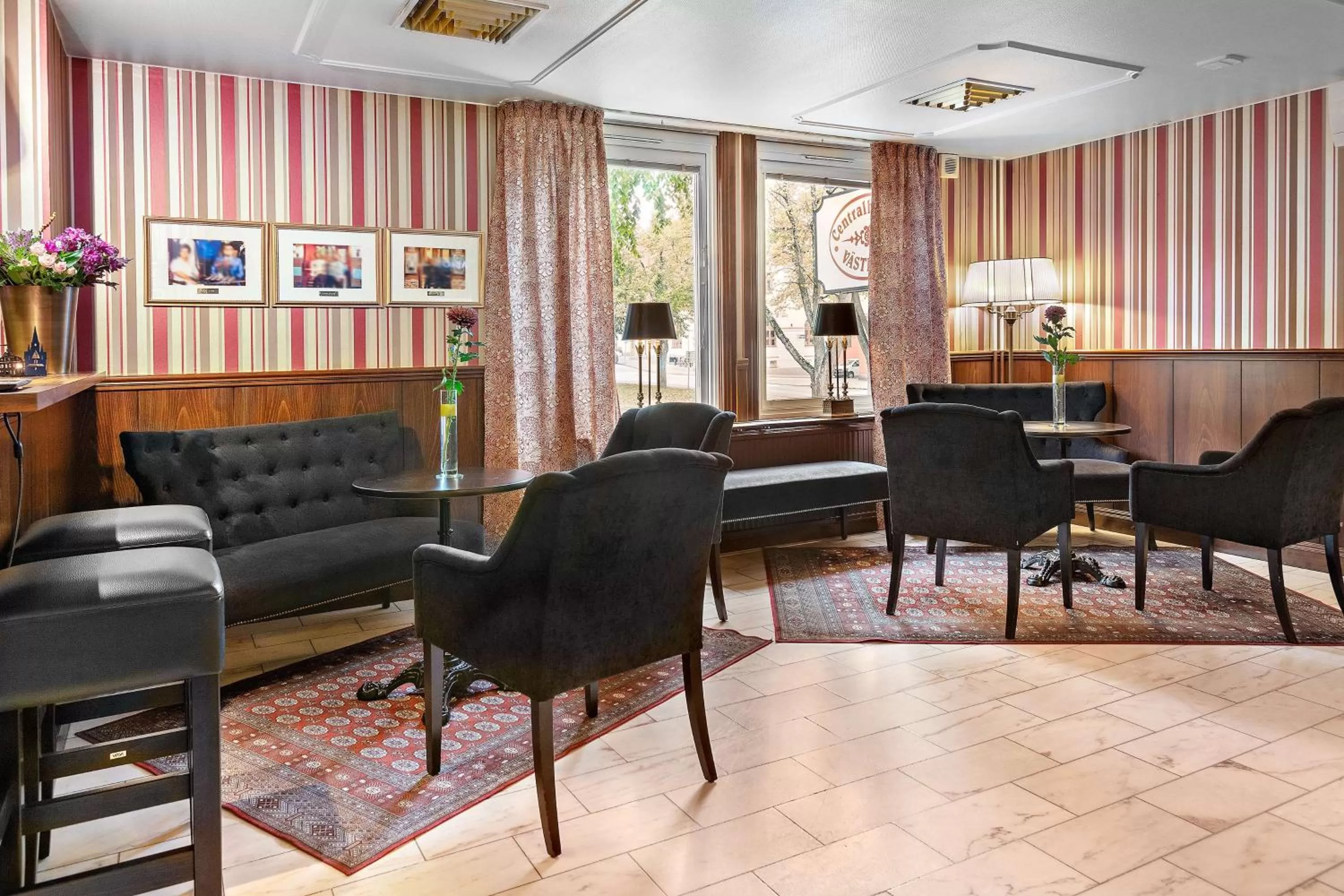 Lobby or reception in Best Western Centralhotellet