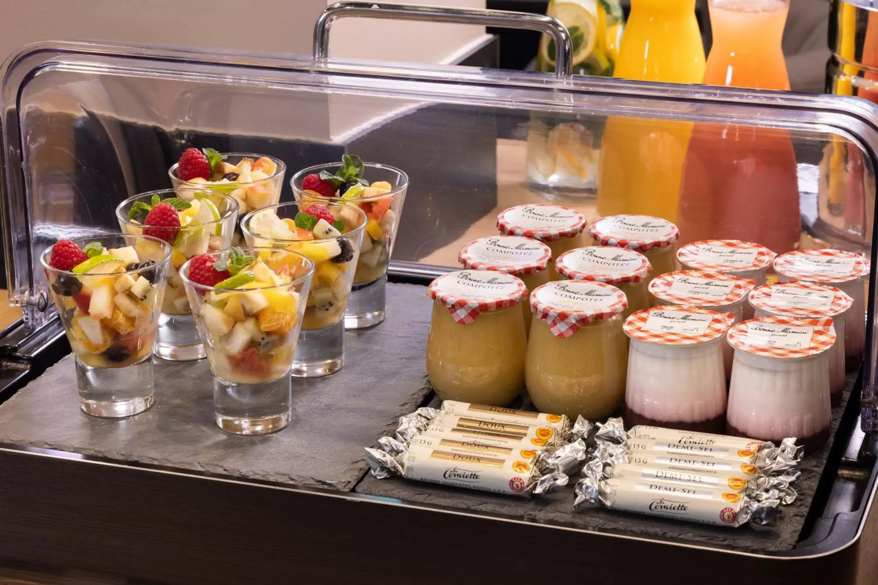 Buffet breakfast, Food in Dream Hôtel Opéra & Spa