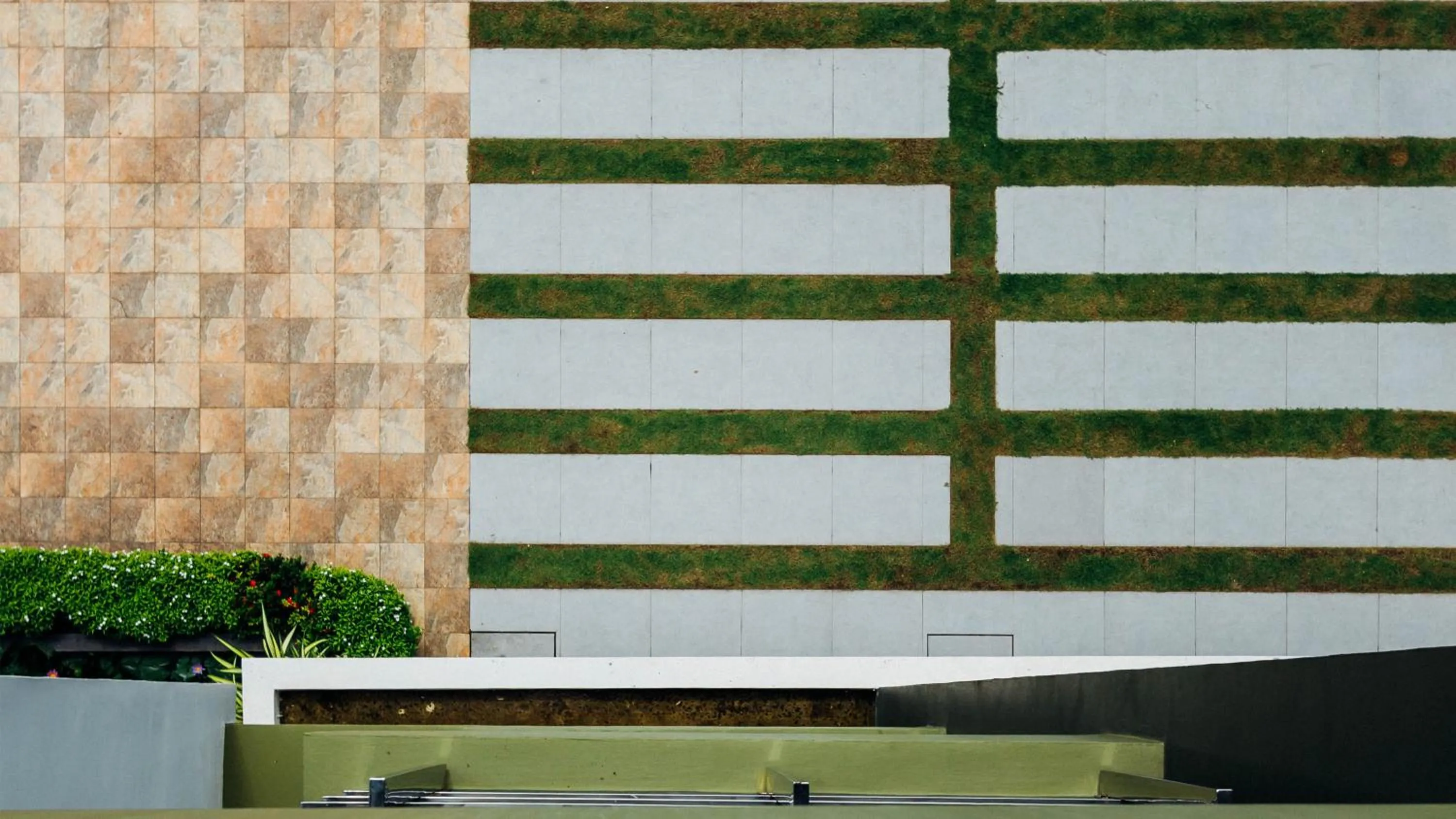 Street view in Maison de Cheer