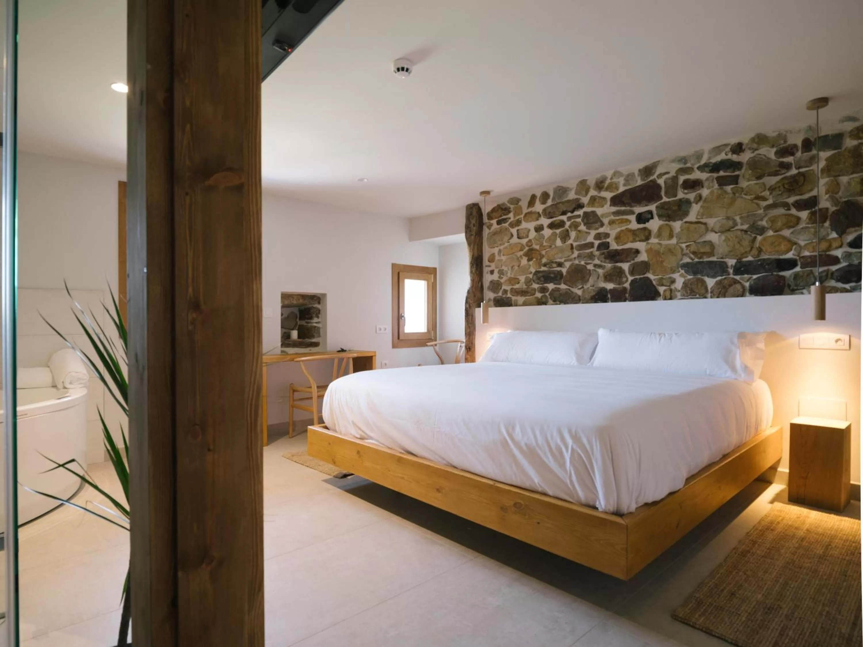 Bed in Hotel Nafarrola - Gastronomy & Wine