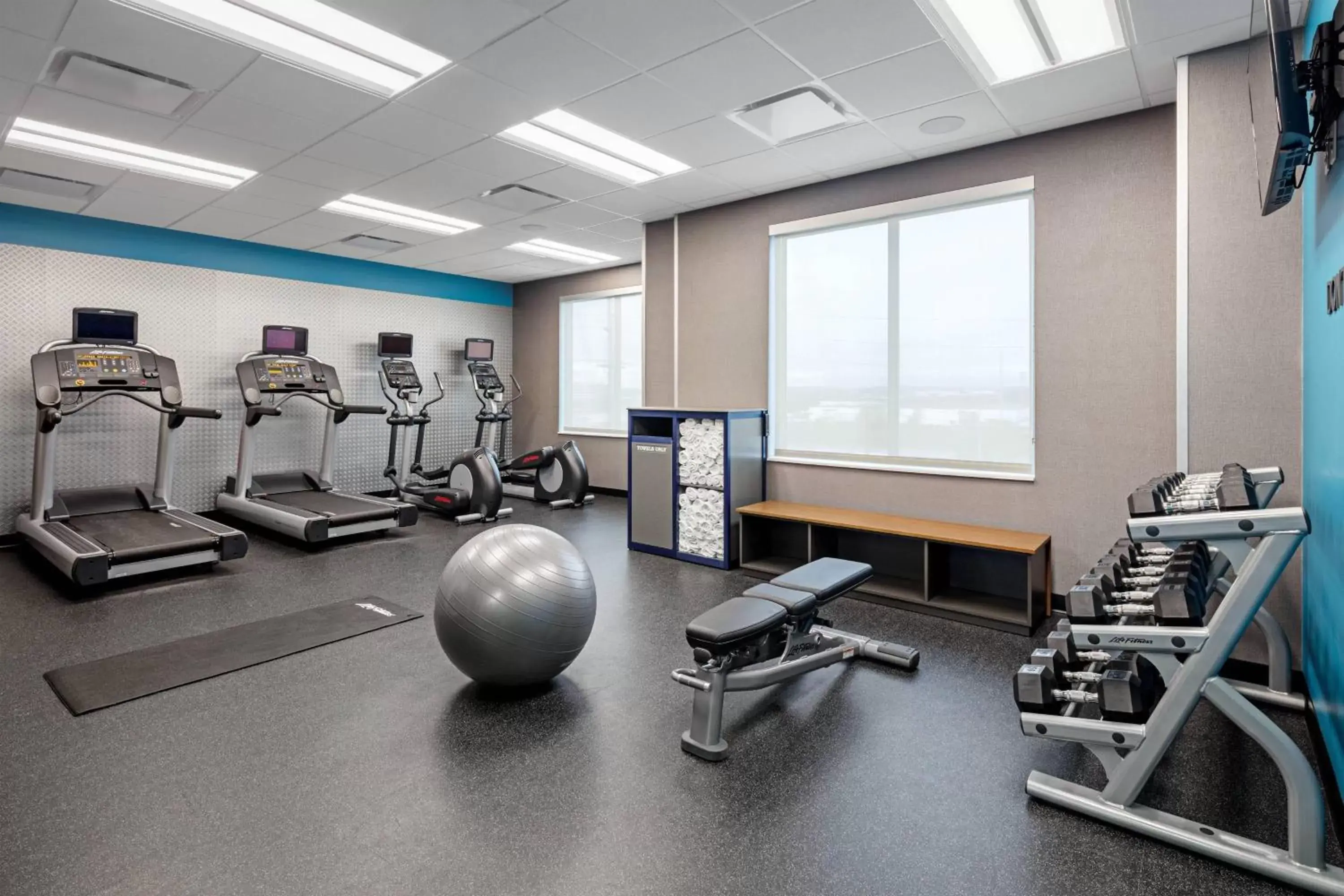 Fitness centre/facilities, Fitness Center/Facilities in Fairfield Inn & Suites by Marriott North Bergen